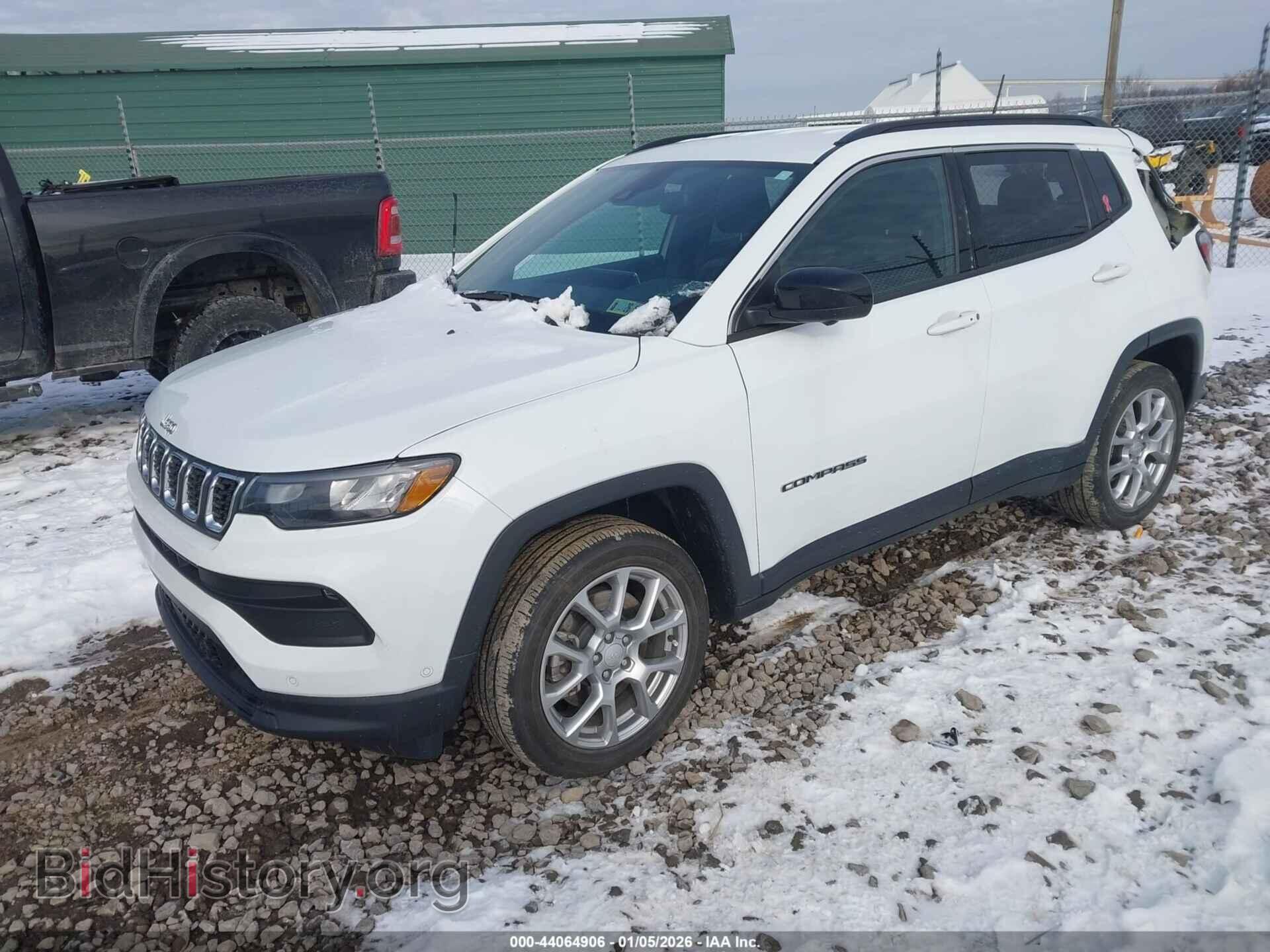 2024 JEEP COMPASS - VIN: 3C4NJDFN4RT104777 - Фото 2