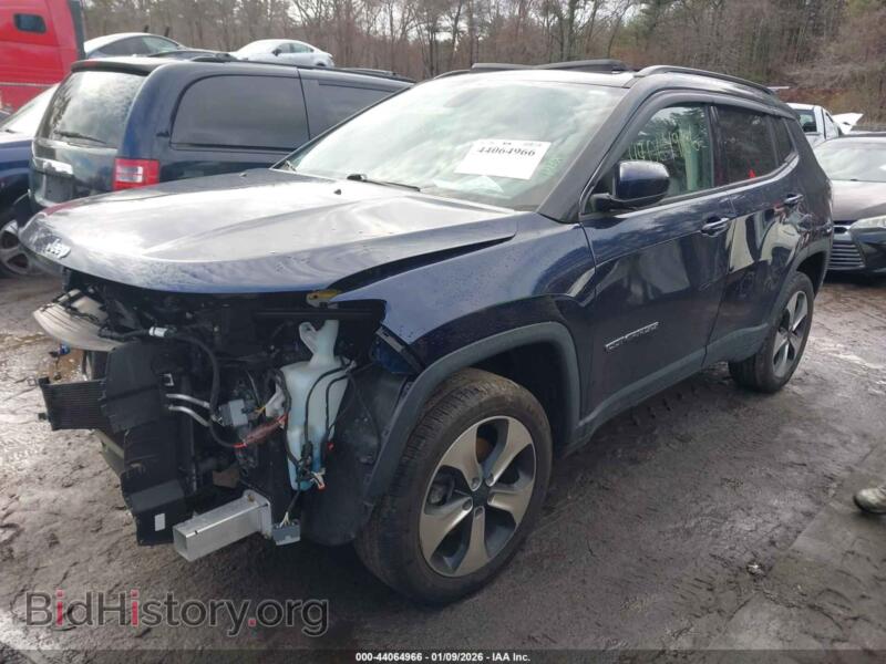 2018 Jeep COMPASS (VIN 3C4NJDBB4JT131736) — photo 2 of 16