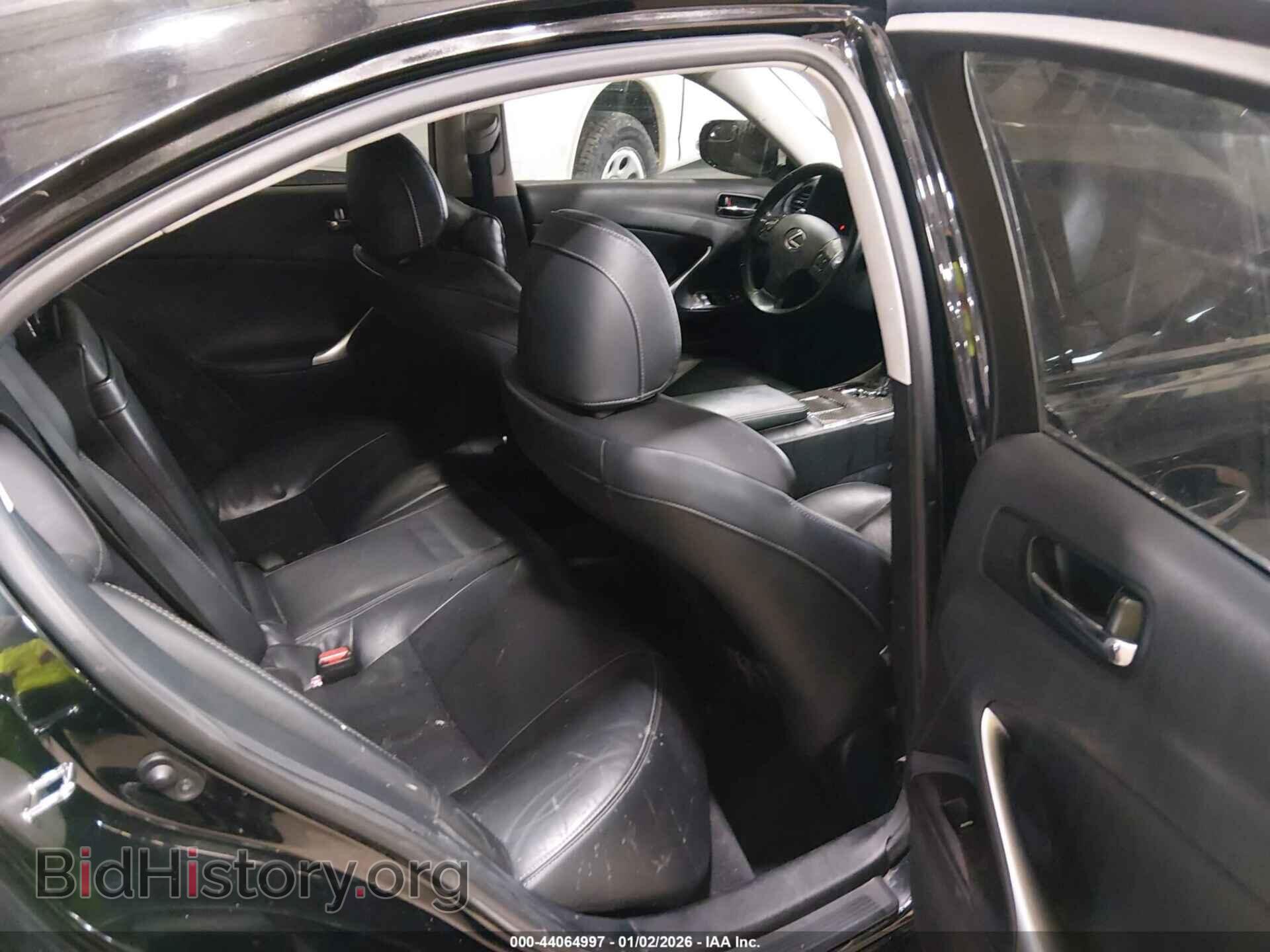 2011 LEXUS IS 250 - VIN: JTHCF5C21B5051999 - Фото 8