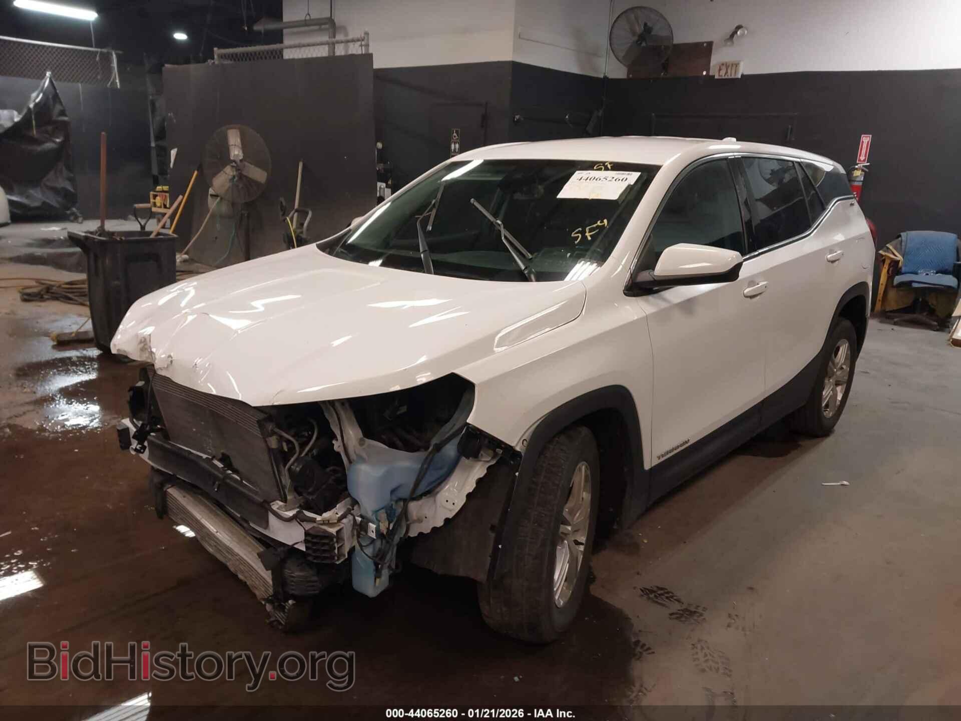 2020 GMC TERRAIN - VIN: 3GKALTEV2LL297544 - Photo 2