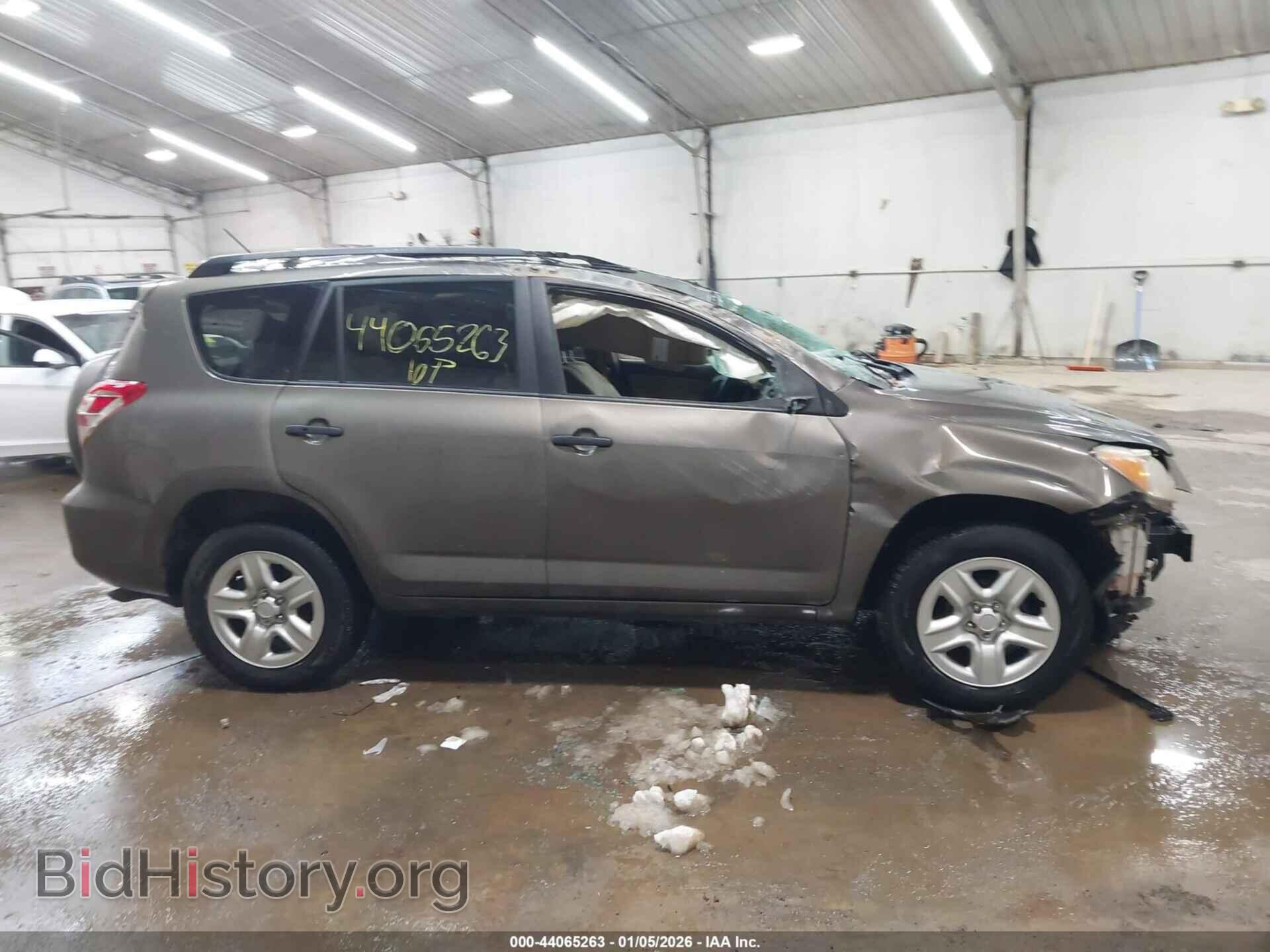 2010 TOYOTA RAV4 - VIN: 2T3BF4DV9AW071313 - Фото 13