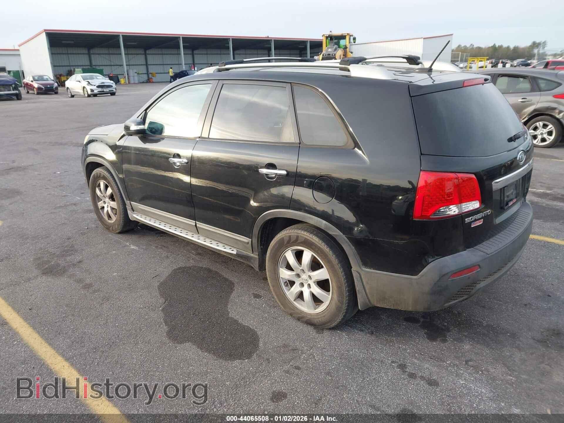 2012 KIA SORENTO - VIN: 5XYKT3A60CG228292 - Фото 3