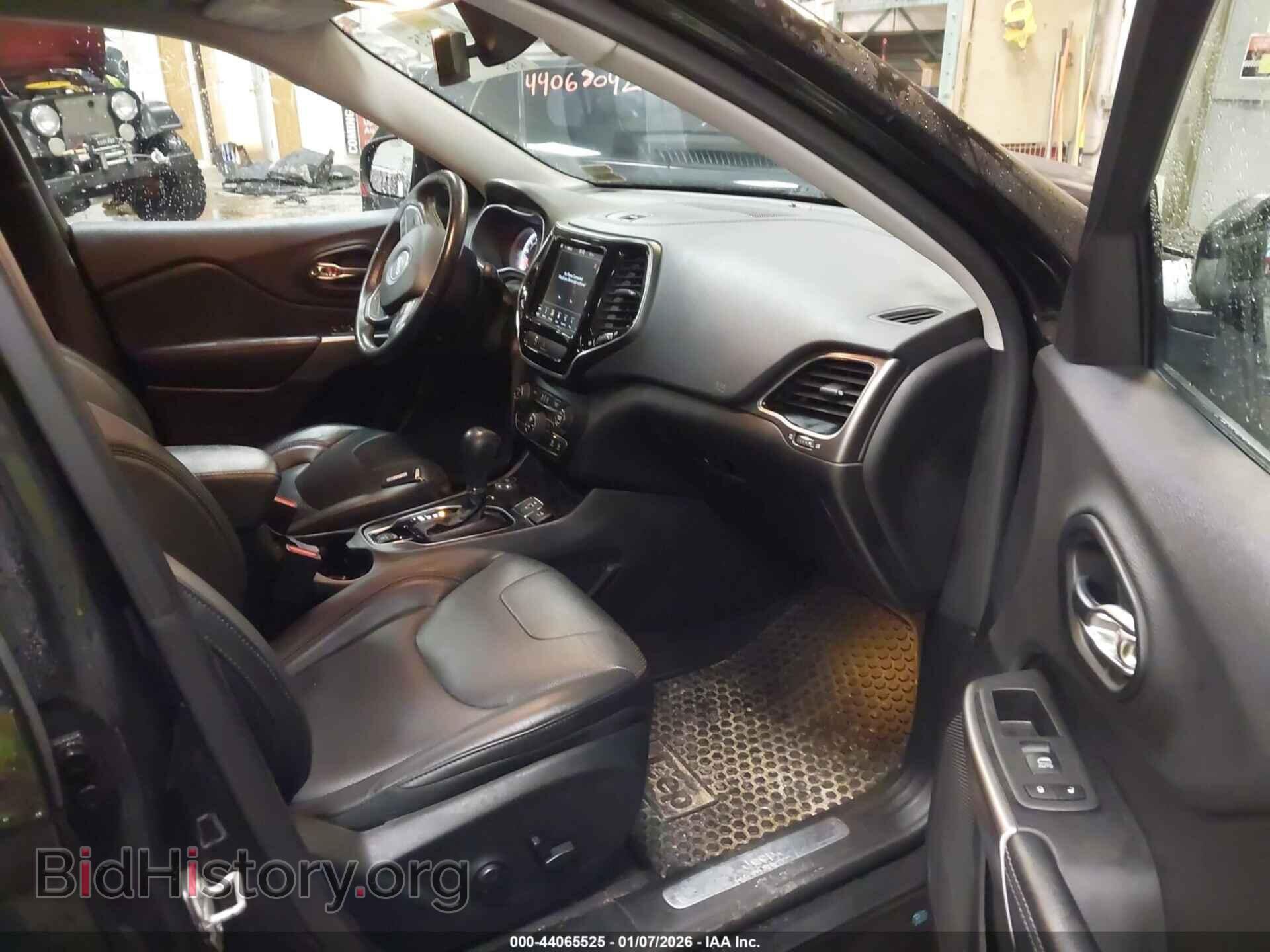 2019 JEEP CHEROKEE - VIN: 1C4PJMDX3KD225566 - Фото 5