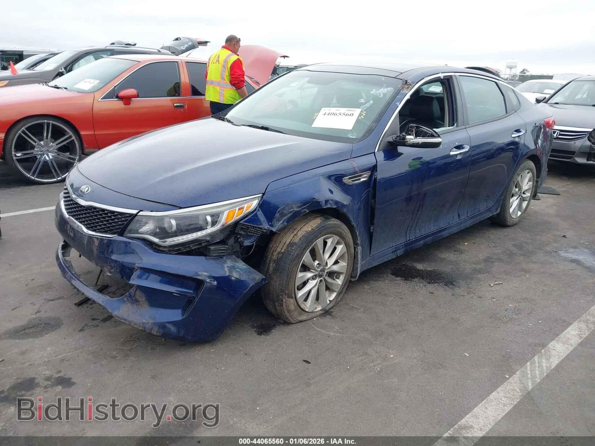 2017 KIA OPTIMA - VIN: 5XXGU4L32HG130307 - Фото 2