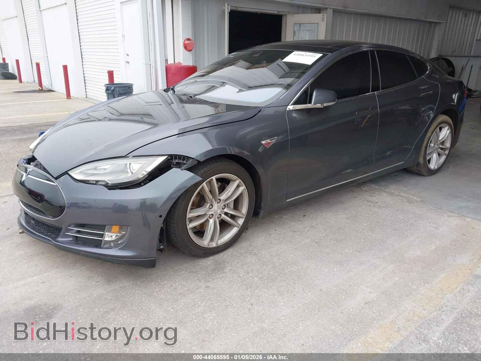 2016 TESLA MODEL S - VIN: 5YJSA1E2XGF122396 - Photo 2
