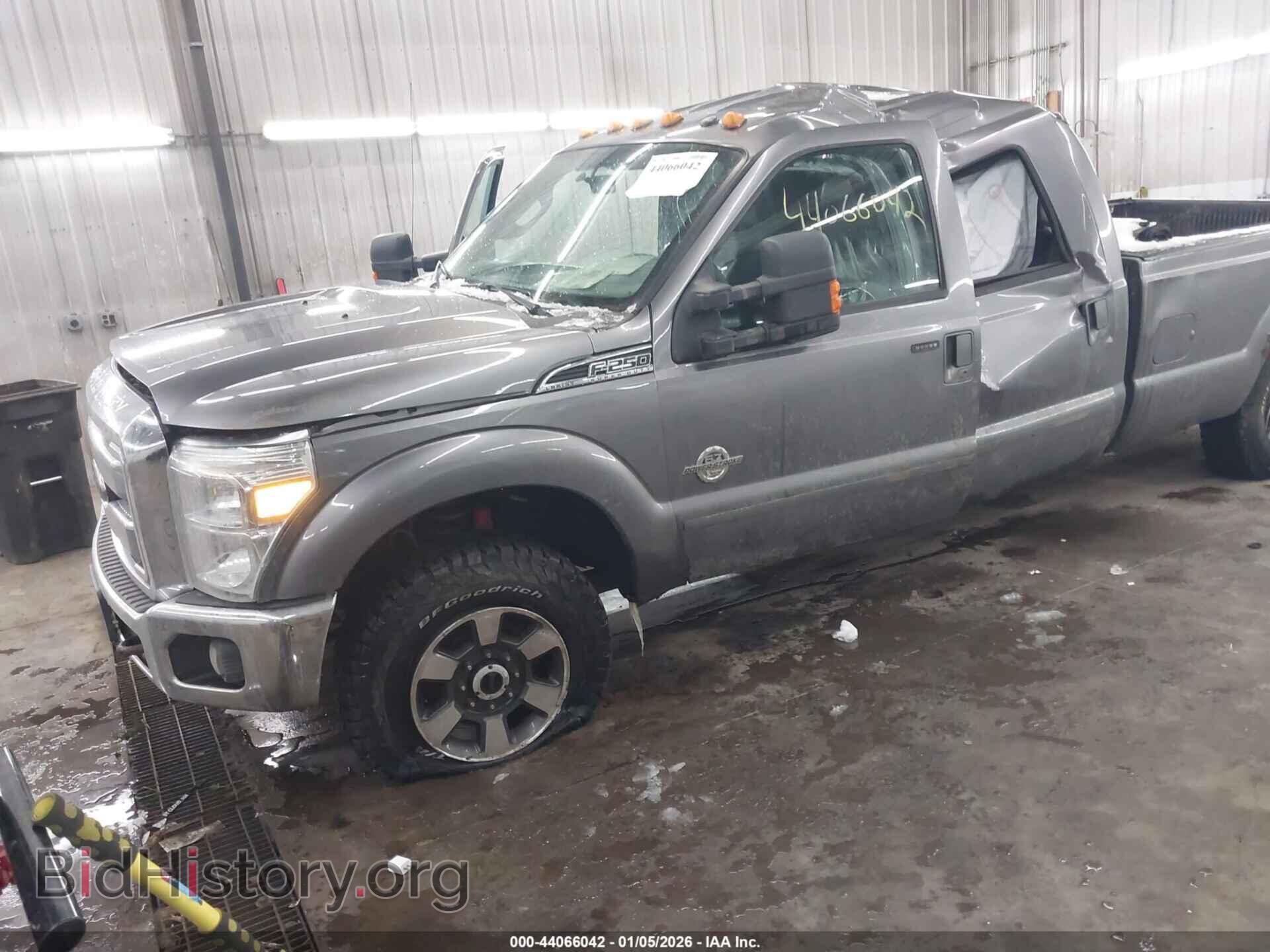 2011 FORD F-250 - VIN: 1FT7W2BT1BEC34055 - Фото 2