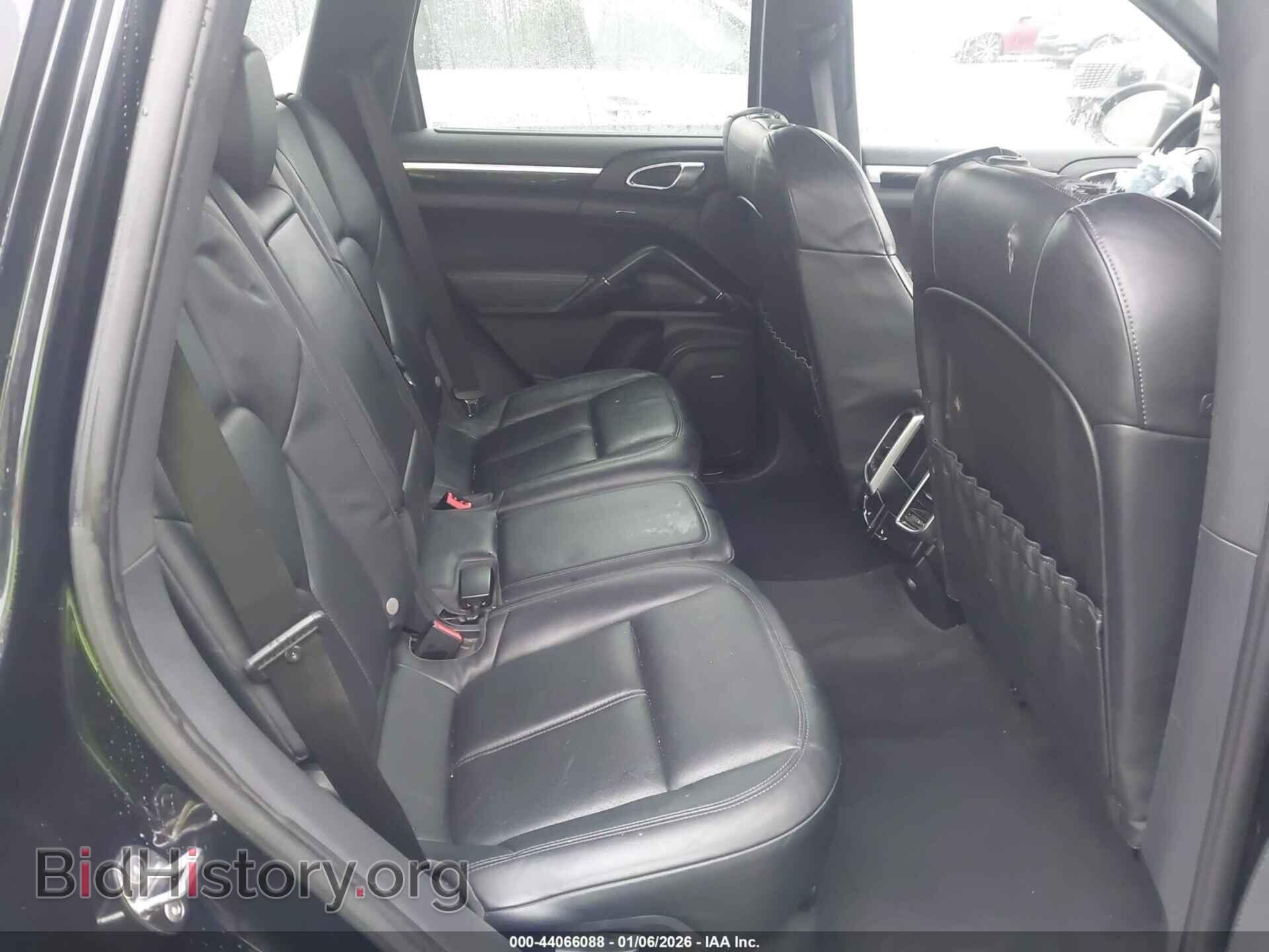 2012 PORSCHE CAYENNE - VIN: WP1AB2A21CLA49039 - Photo 8
