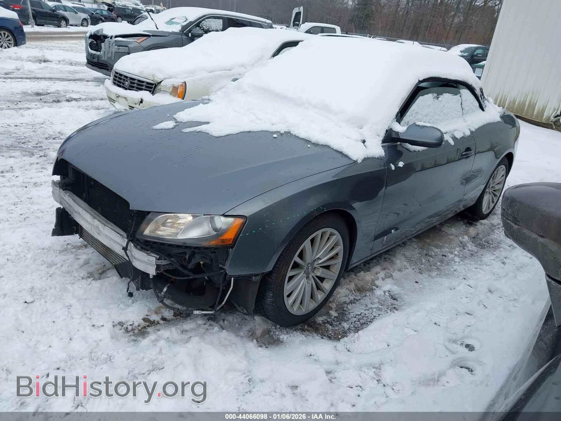 2012 AUDI A5 - VIN: WAUCFAFH8CN000671 - Photo 2