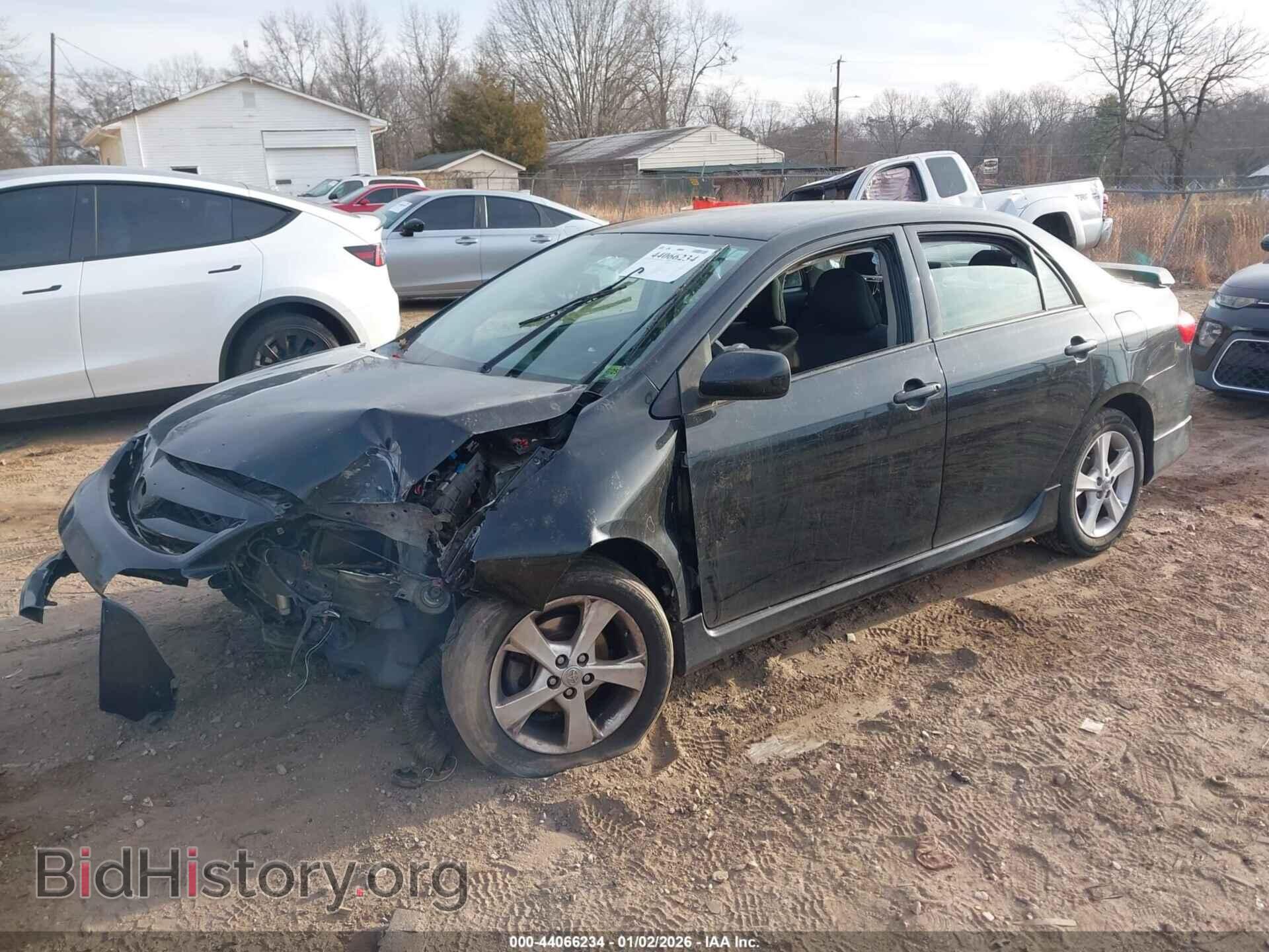 2011 TOYOTA COROLLA - VIN: 2T1BU4EE6BC731176 - Фото 2