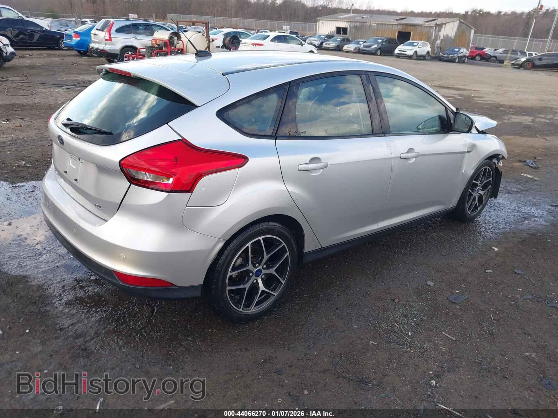 2017 FORD FOCUS - VIN: 1FADP3M22HL242492 - Фото 4