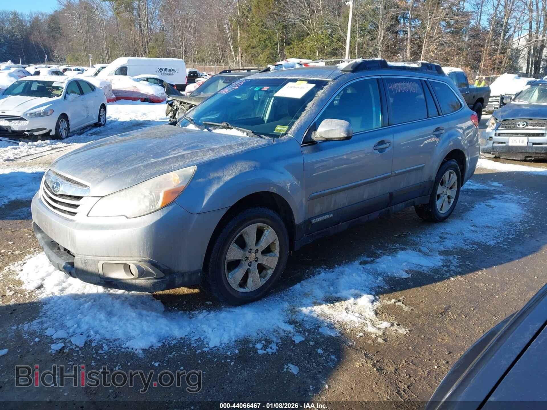 2011 SUBARU OUTBACK - VIN: 4S4BRBCC2B3413437 - Фото 2
