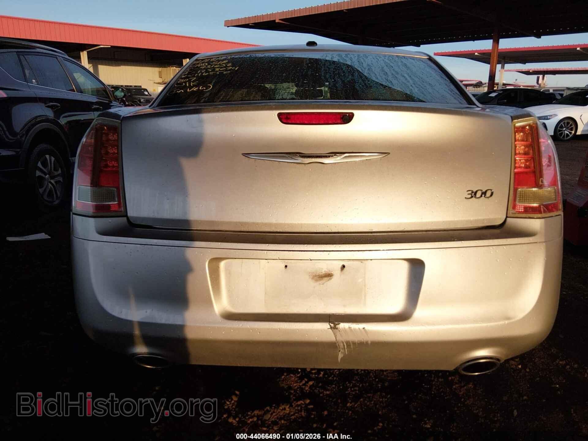 2012 CHRYSLER 300 - VIN: 2C3CCAAG7CH116550 - Photo 12