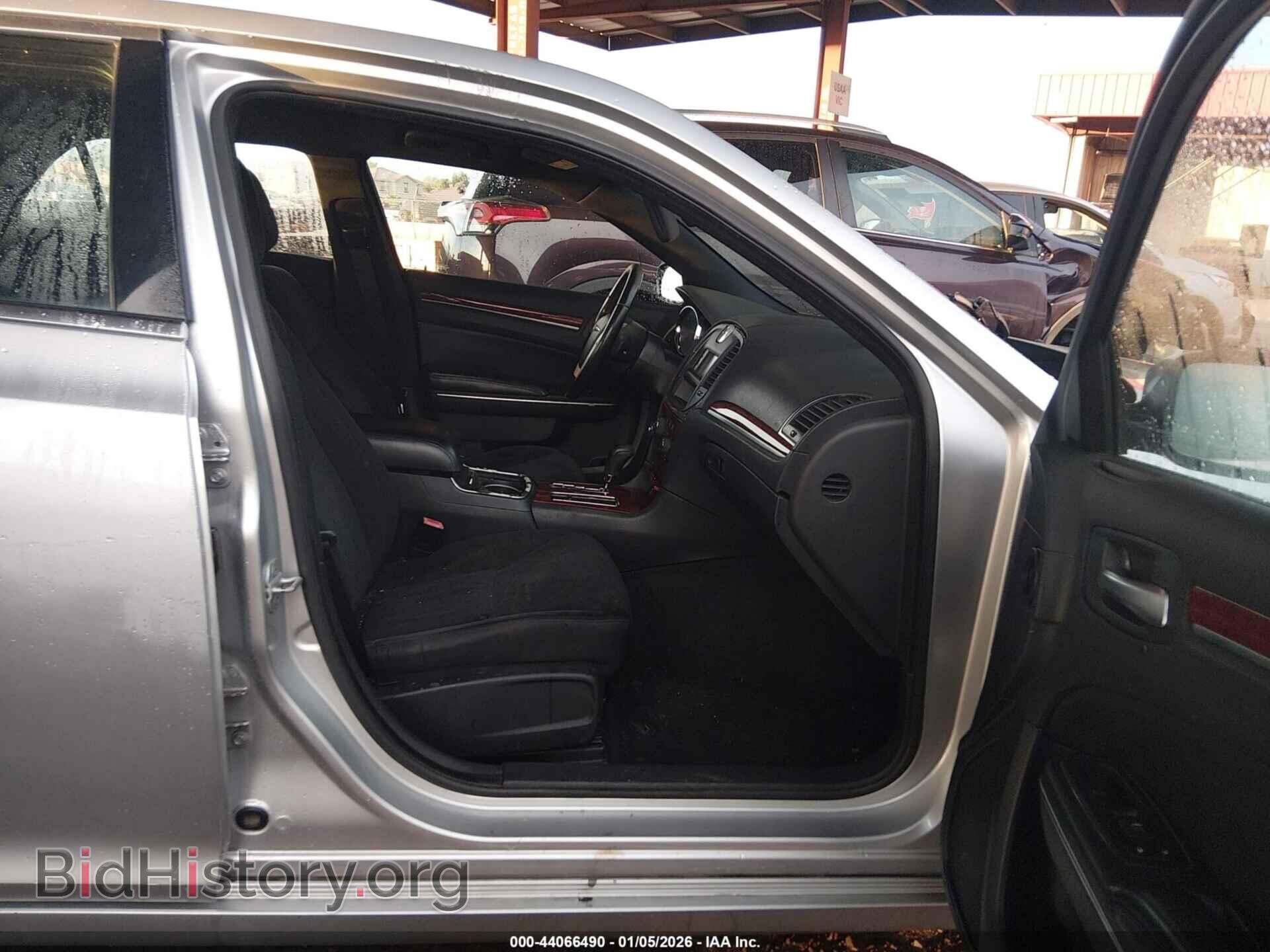 2012 CHRYSLER 300 - VIN: 2C3CCAAG7CH116550 - Photo 5