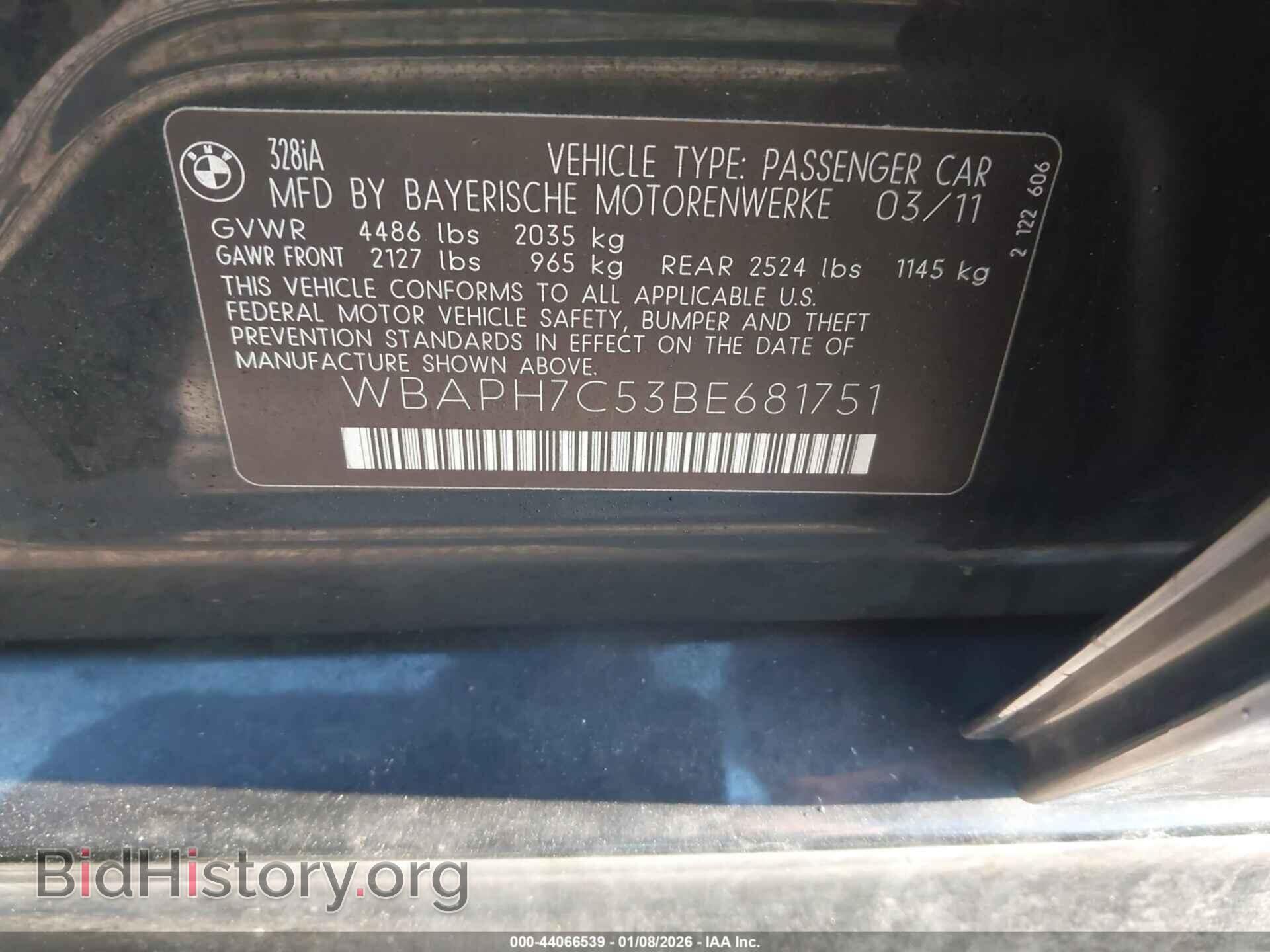 2011 BMW 328I - VIN: WBAPH7C53BE681751 - Фото 9