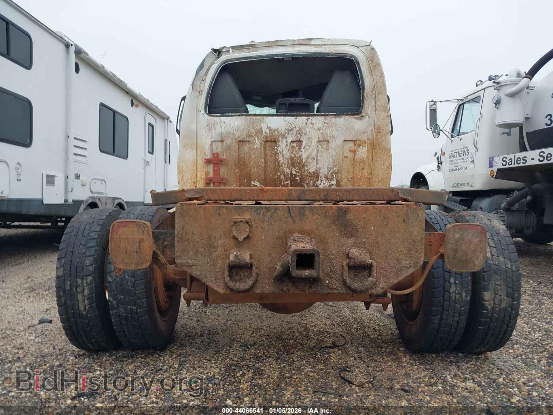 2005 GMC C4500 - VIN: 1GDE4C1EX5F505467 - Photo 8