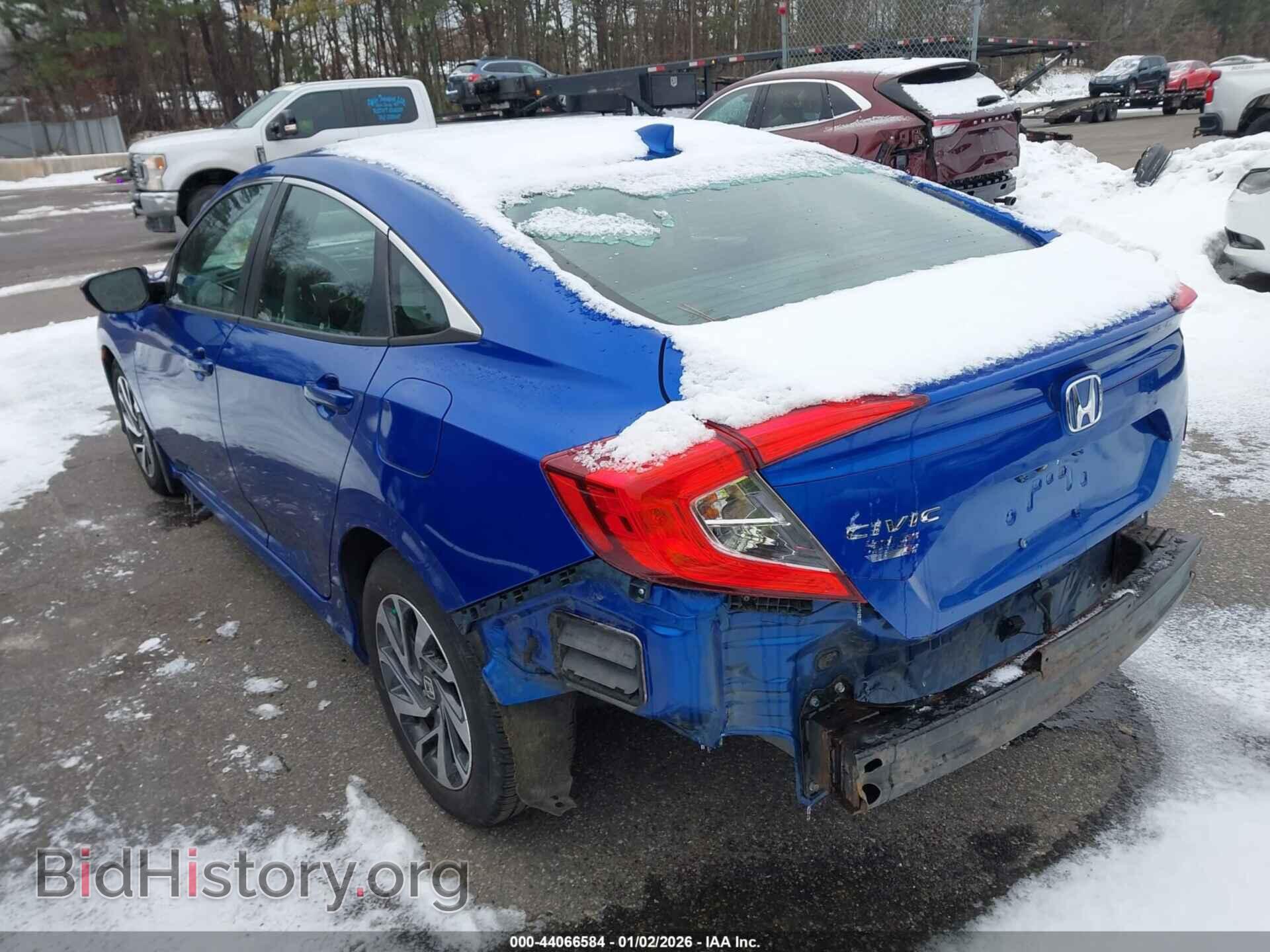 2017 HONDA CIVIC - VIN: 19XFC2F7XHE031454 - Фото 3