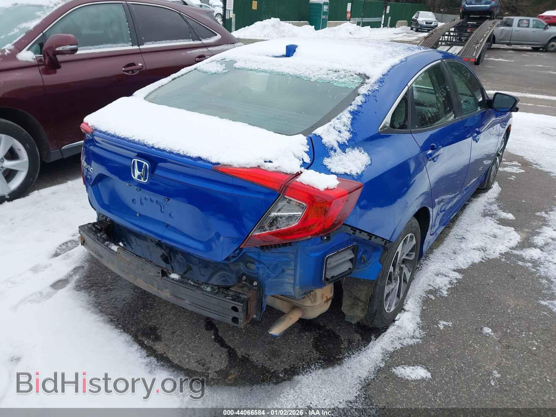 2017 HONDA CIVIC - VIN: 19XFC2F7XHE031454 - Фото 4