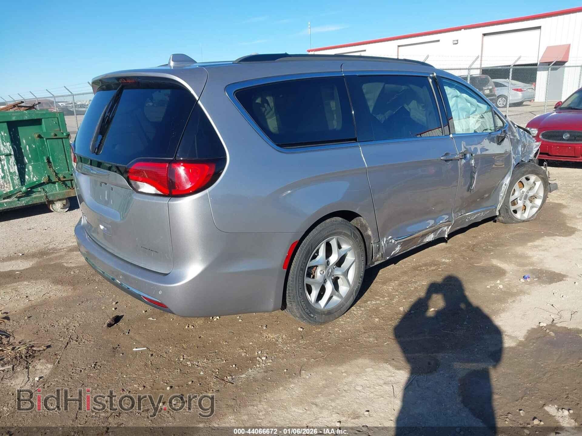 2017 CHRYSLER PACIFICA - VIN: 2C4RC1BG6HR795037 - Фото 4