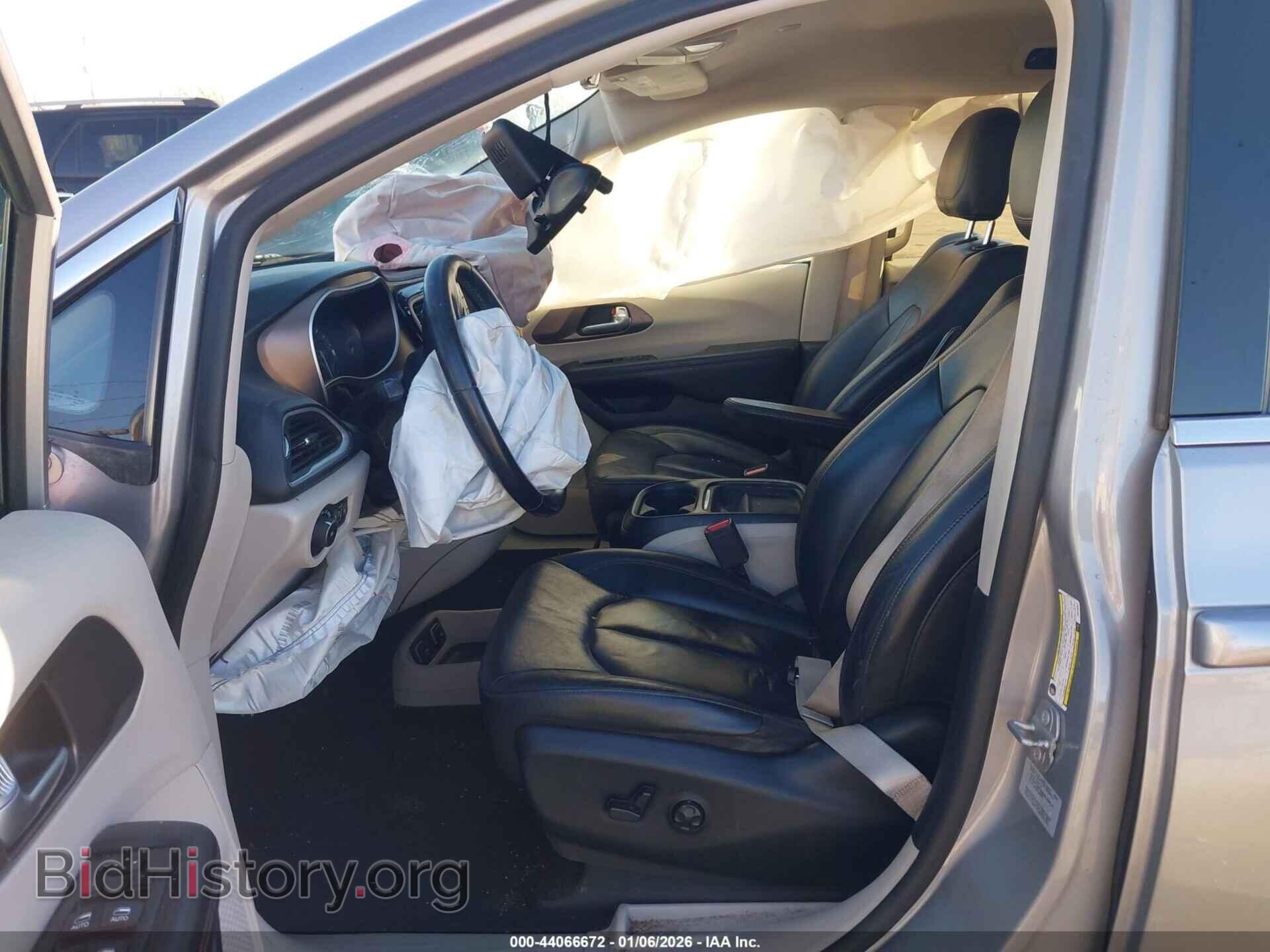 2017 CHRYSLER PACIFICA - VIN: 2C4RC1BG6HR795037 - Фото 5