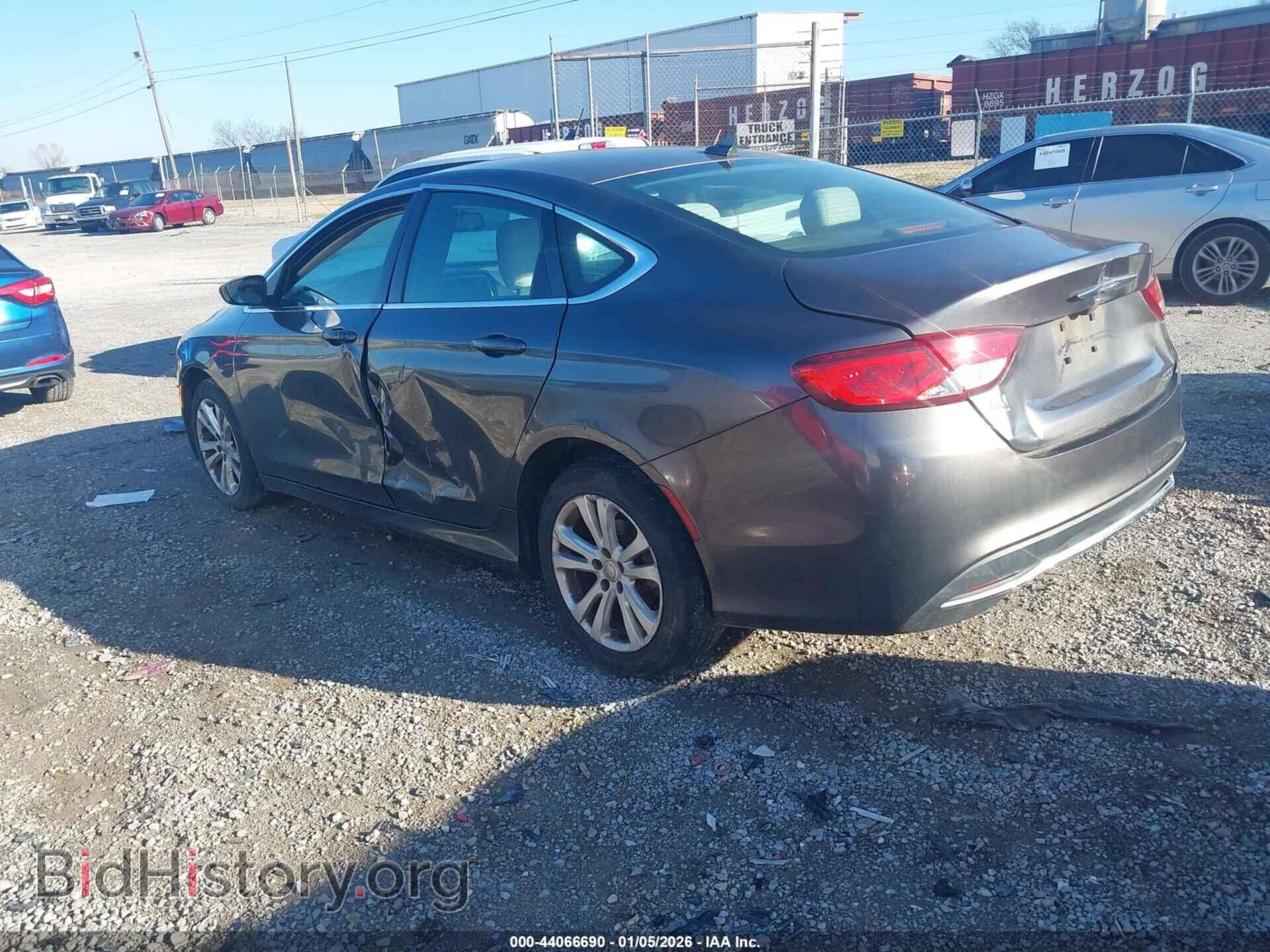 2016 CHRYSLER 200 - VIN: 1C3CCCAB5GN166327 - Photo 3