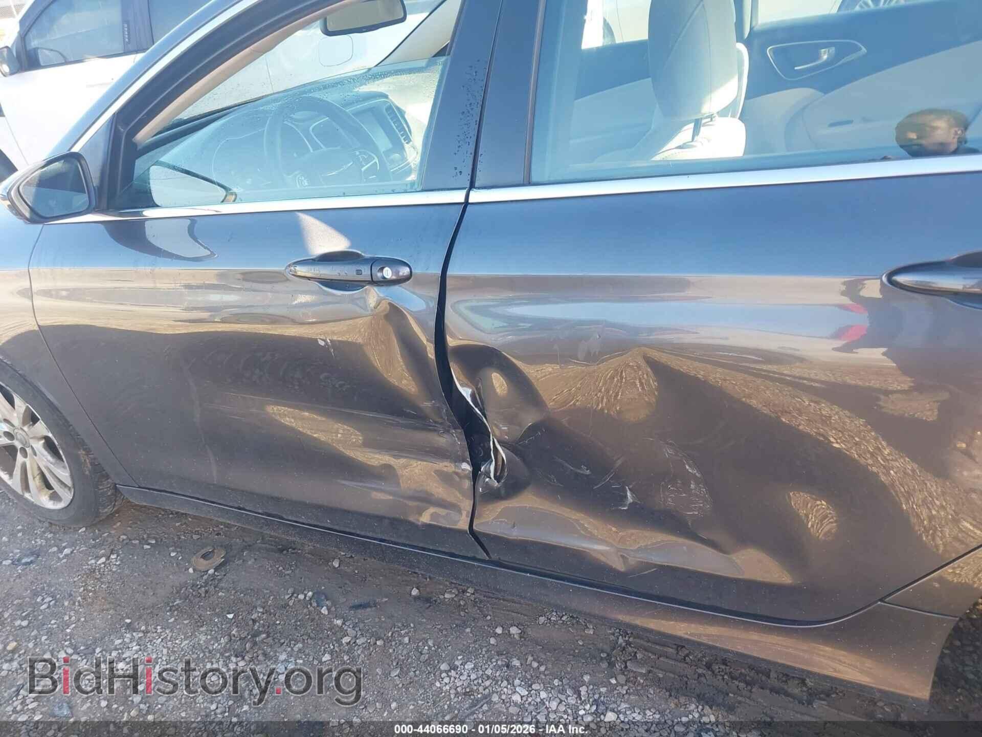 2016 CHRYSLER 200 - VIN: 1C3CCCAB5GN166327 - Photo 6