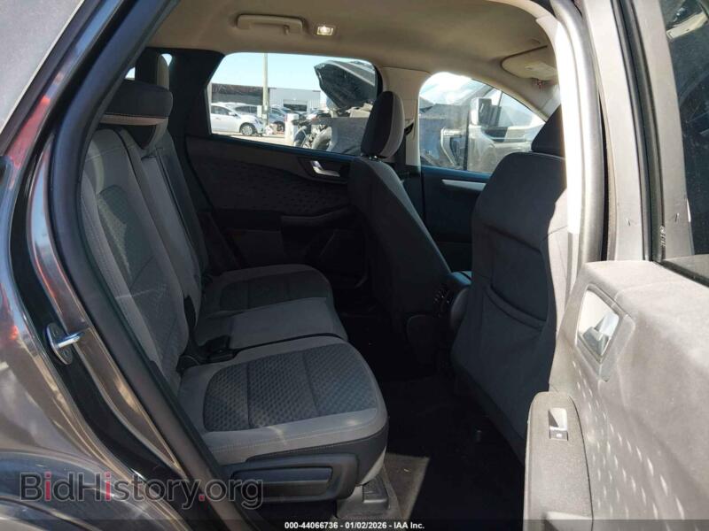 2020 Ford ESCAPE (VIN 1FMCU0G69LUA54451) — photo 8 of 16