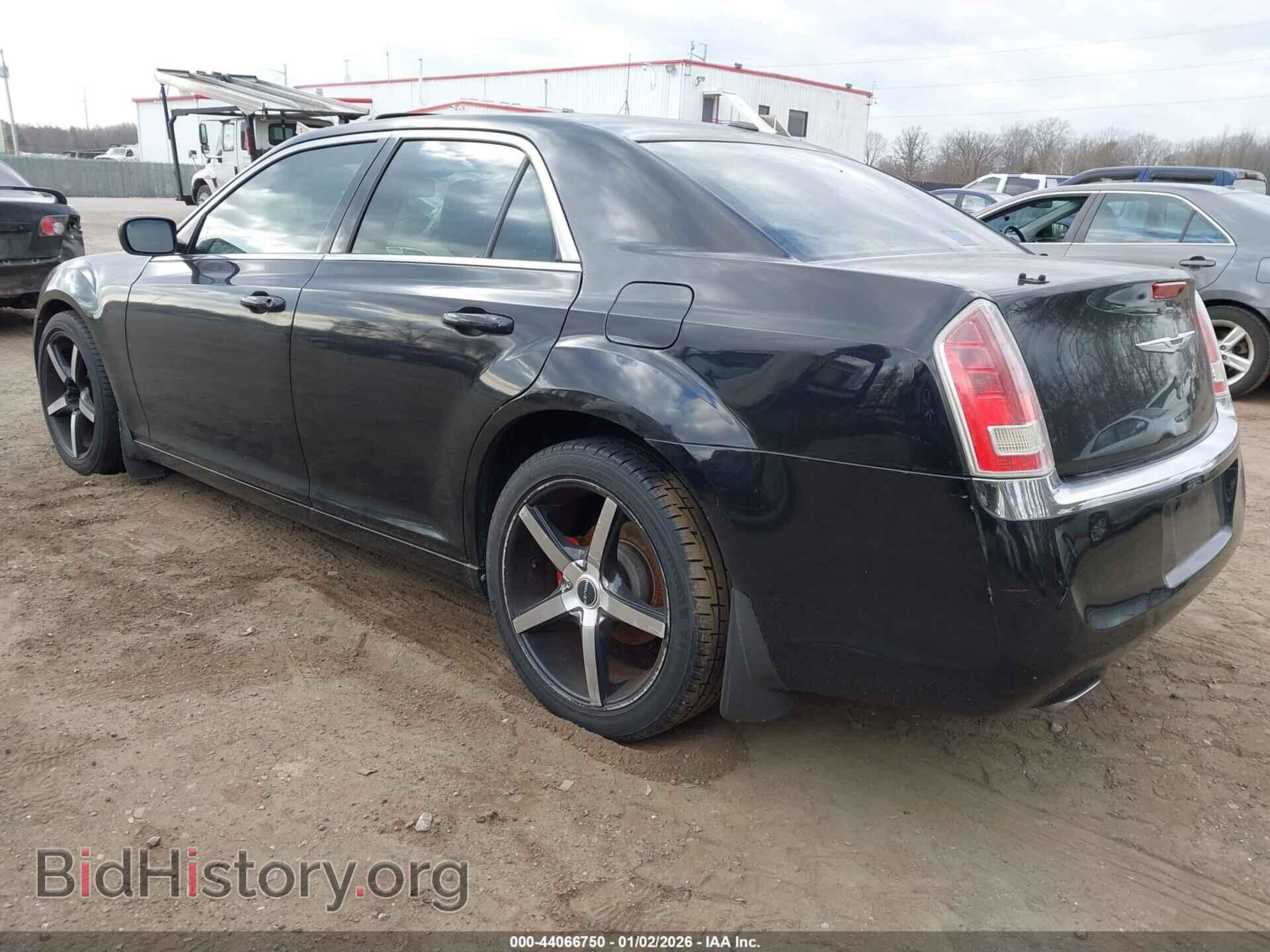 2013 CHRYSLER 300 - VIN: 2C3CCAAG0DH529041 - Фото 3