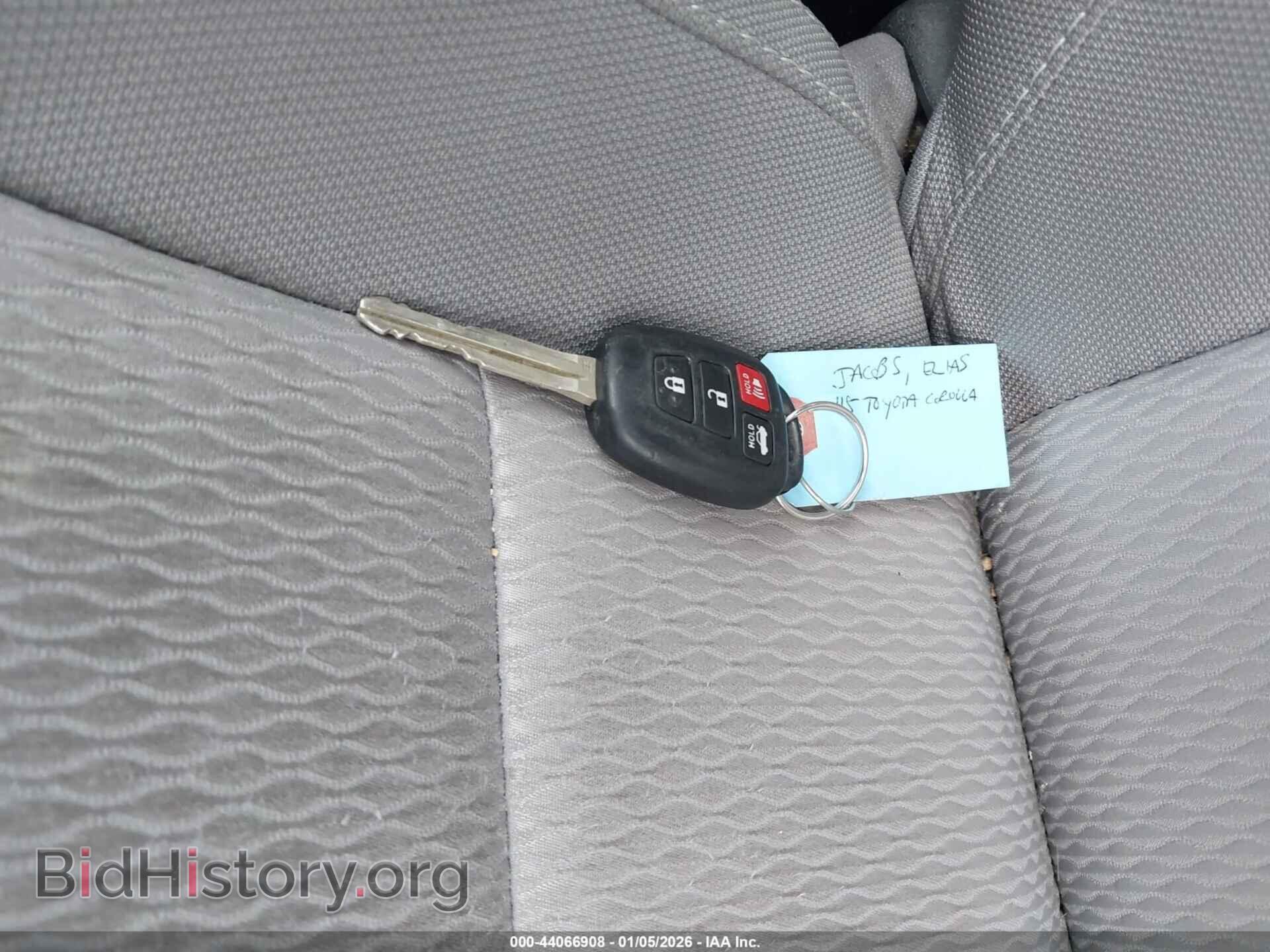 2015 TOYOTA COROLLA - VIN: 2T1BURHEXFC387978 - Фото 11