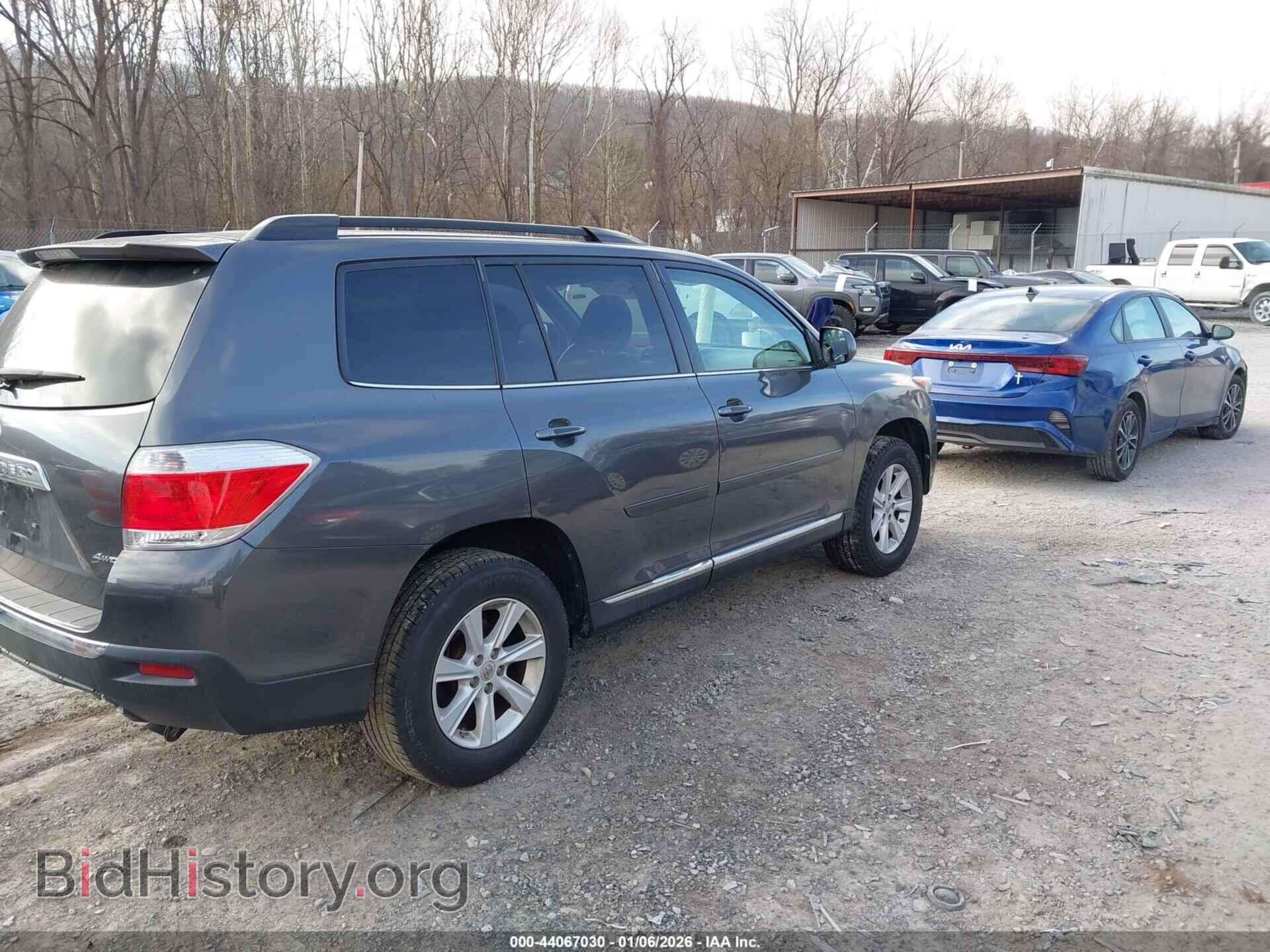 2013 TOYOTA HIGHLANDER - VIN: 5TDBK3EH6DS181417 - Фото 4