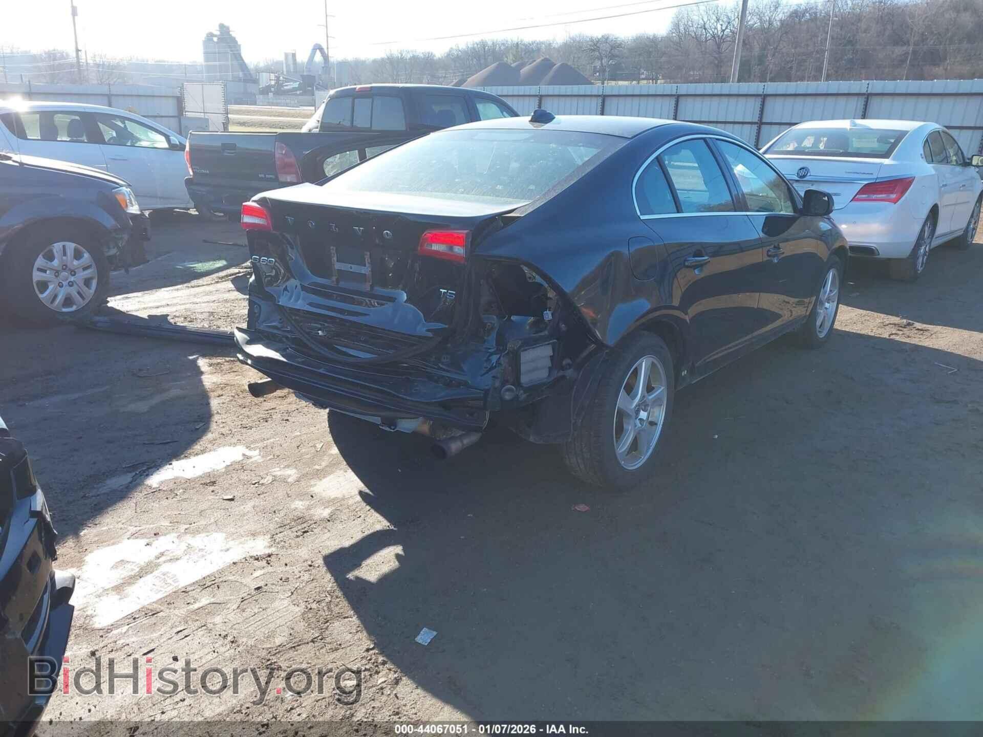 2012 VOLVO S60 - VIN: YV1622FS0C2028201 - Фото 4