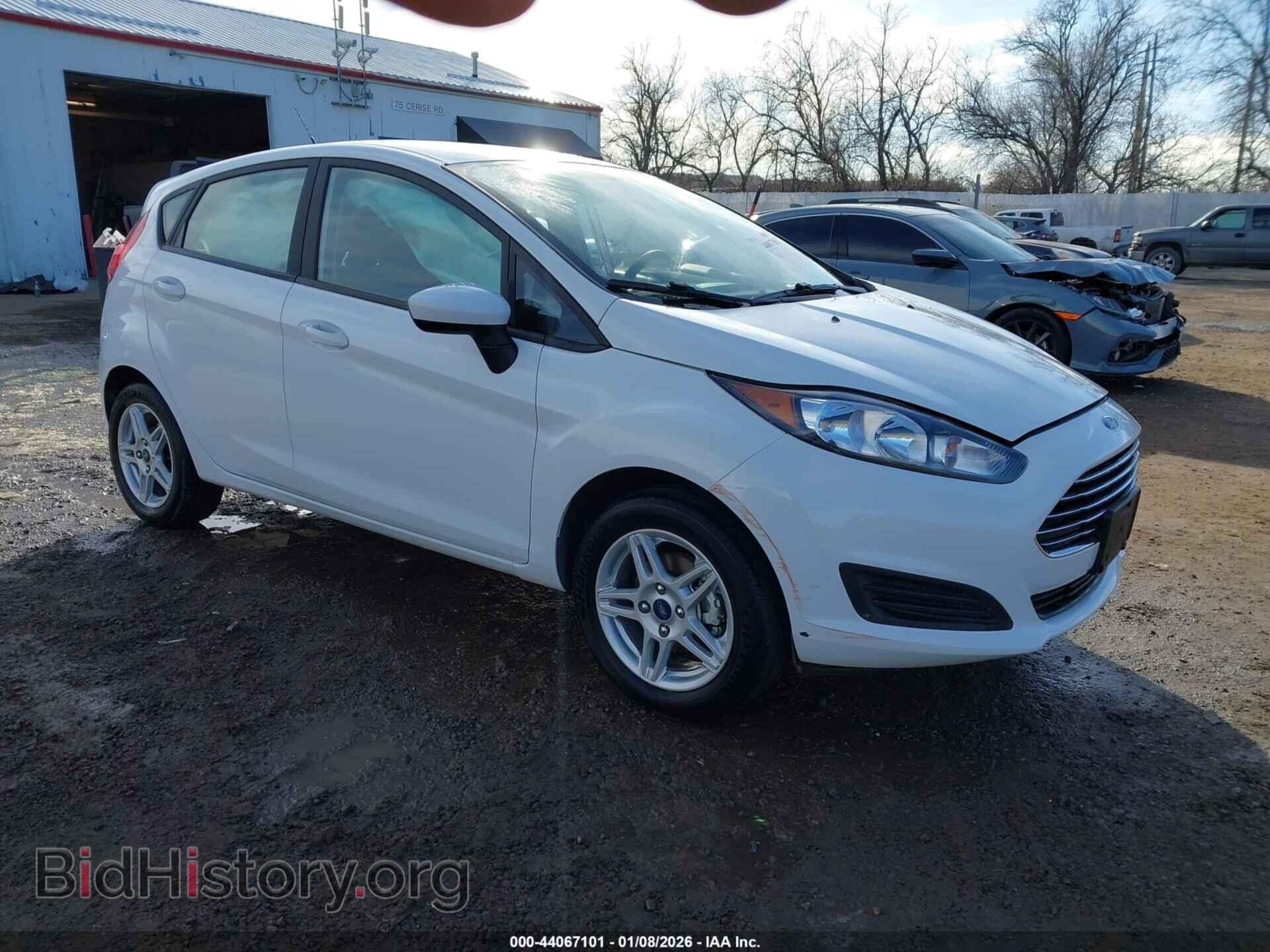 Photo 3FADP4EJ2JM129349 - FORD FIESTA 2018