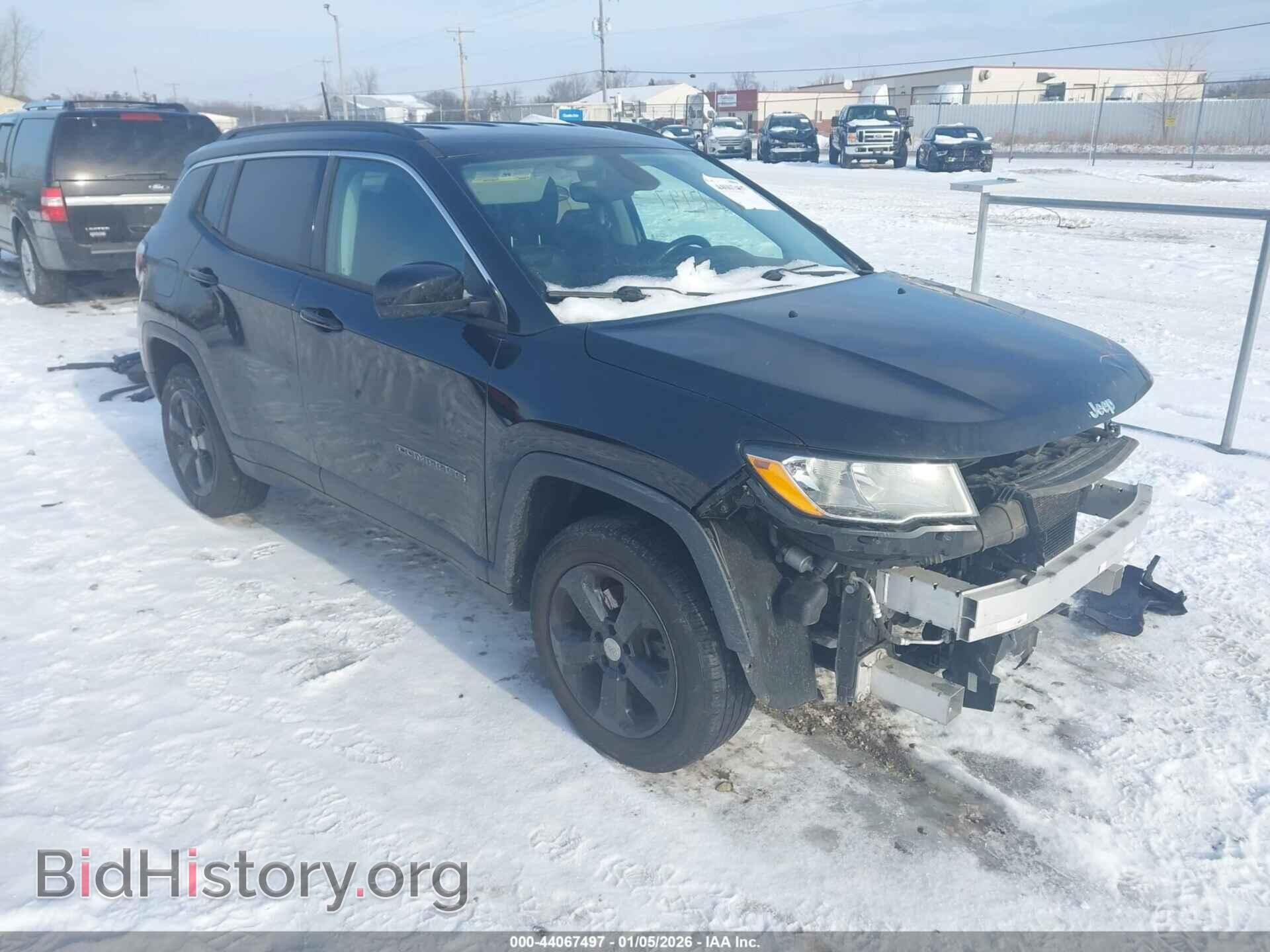Фотография 3C4NJDBB1JT246648 - JEEP COMPASS 2018