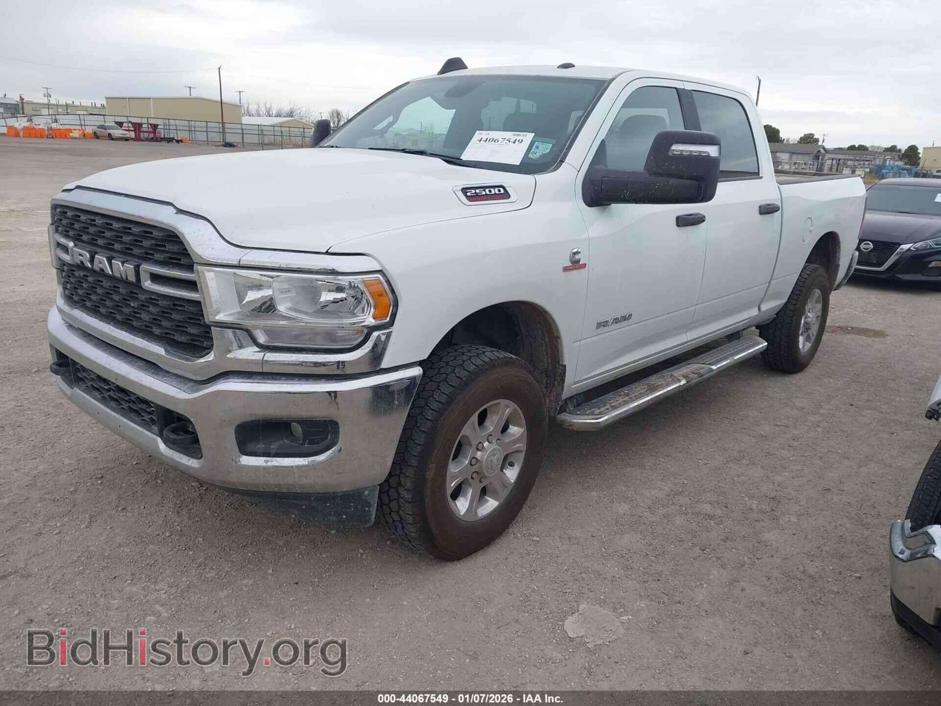 2024 RAM 2500 - VIN: 3C6UR5DL8RG291663 - Фото 2