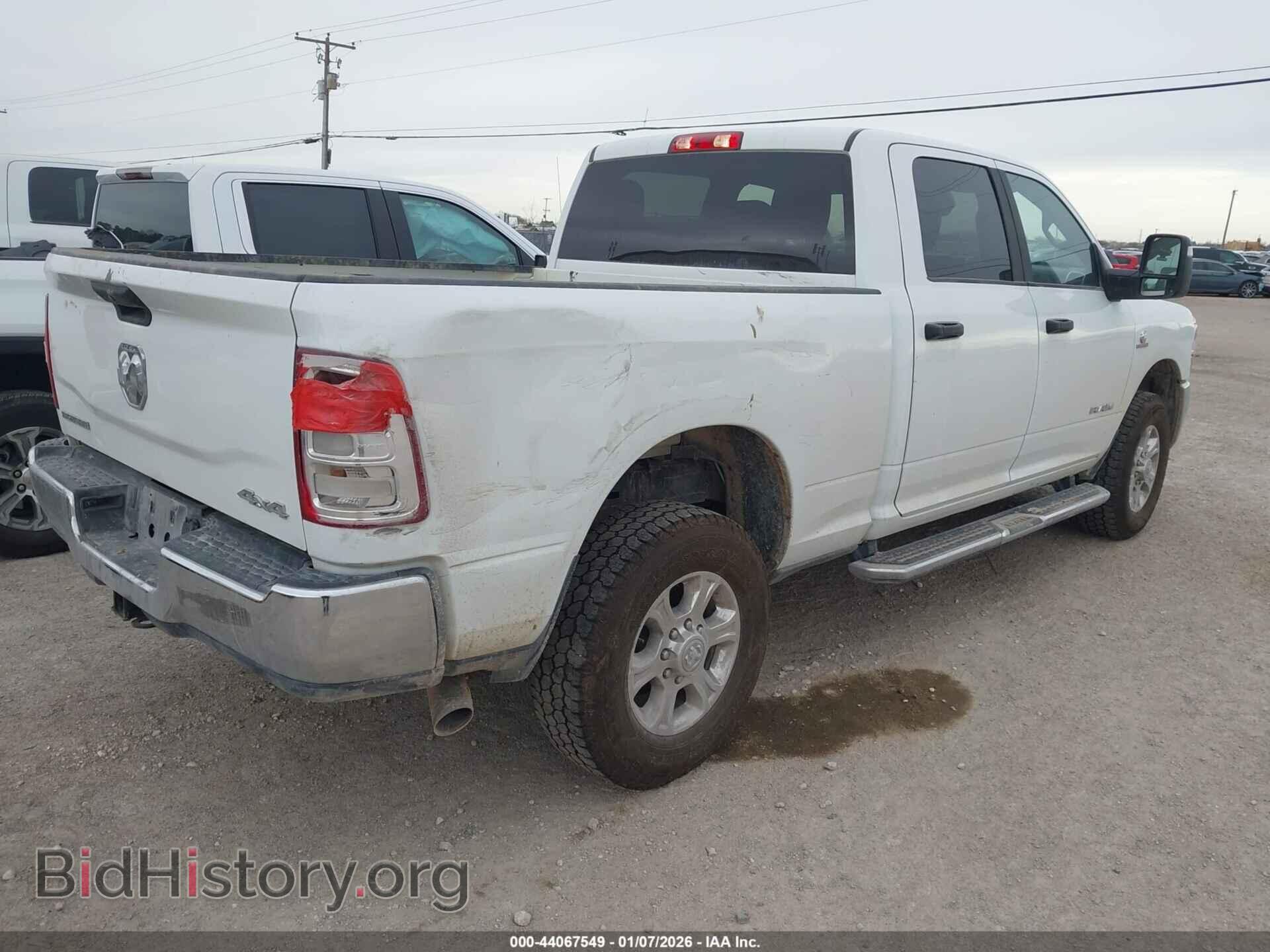 2024 RAM 2500 - VIN: 3C6UR5DL8RG291663 - Фото 4