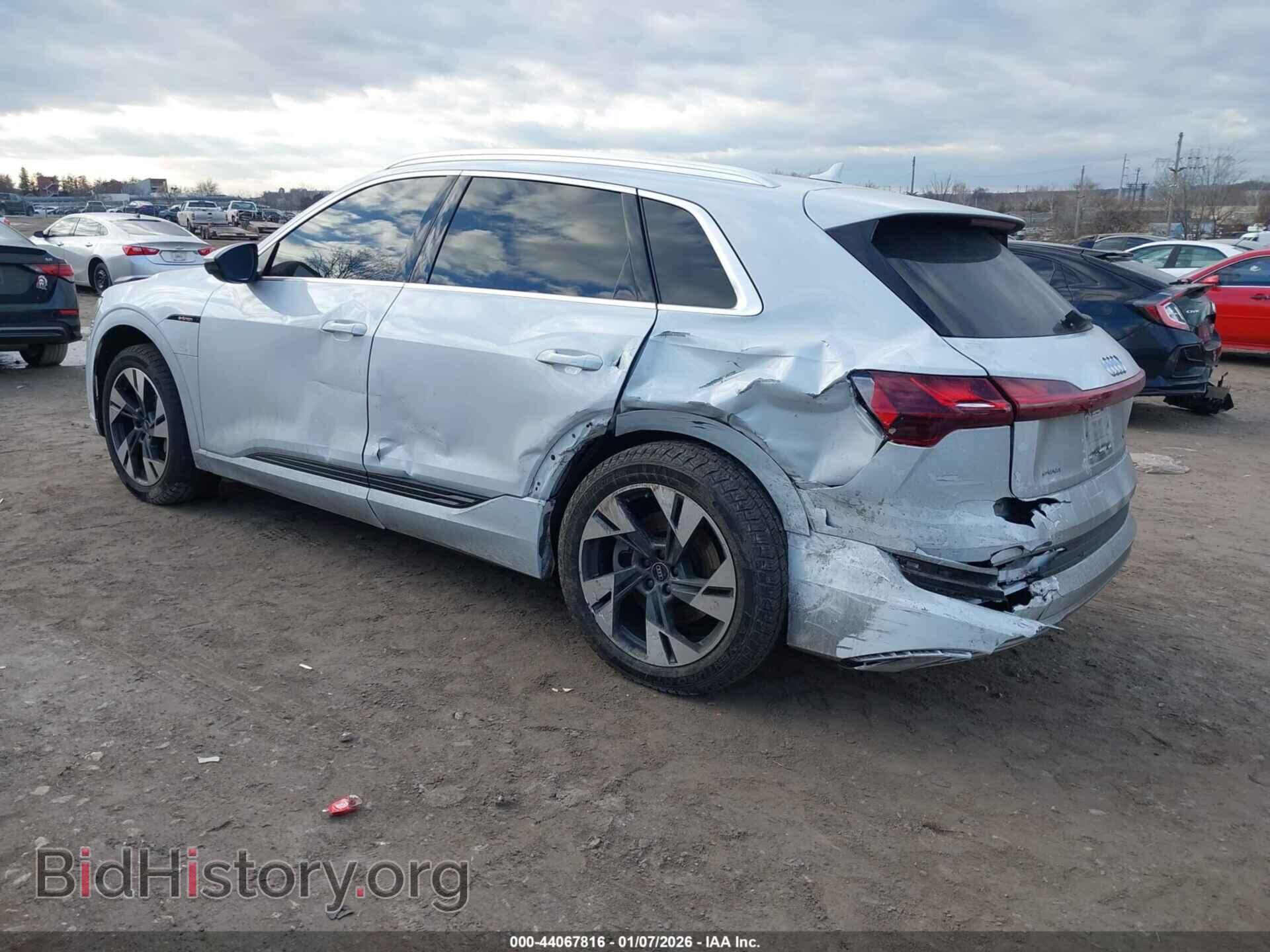 2021 AUDI E-TRON - VIN: WA1AAAGE5MB014411 - Фото 3