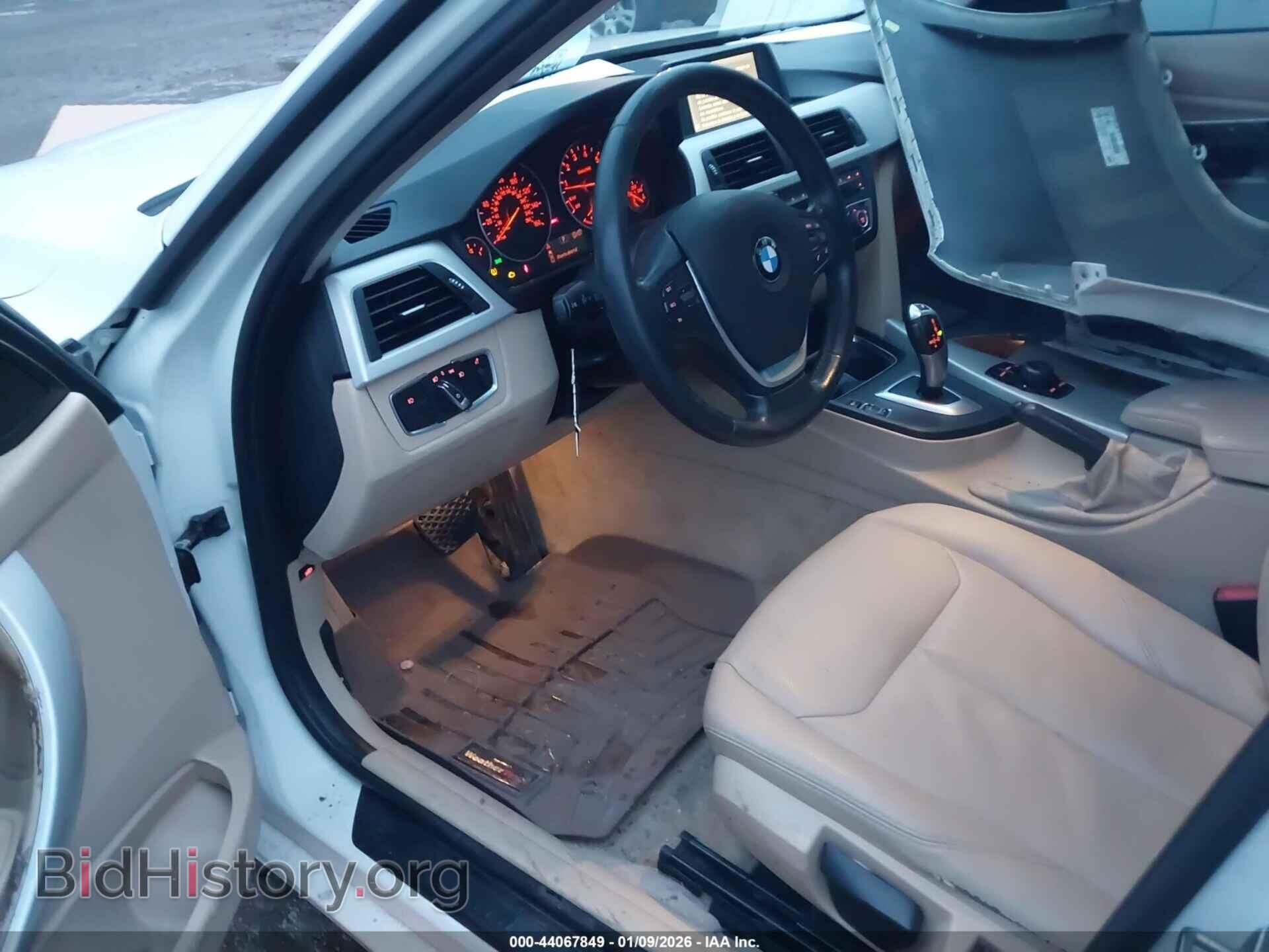 2013 BMW 320I - VIN: WBA3C3C57DF980694 - Фото 5