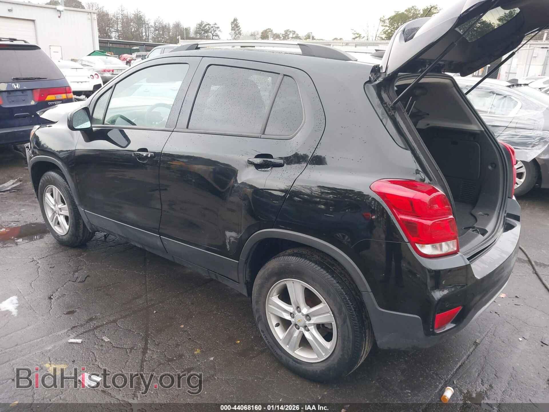 2021 CHEVROLET TRAX - VIN: KL7CJPSB0MB319536 - Фото 3