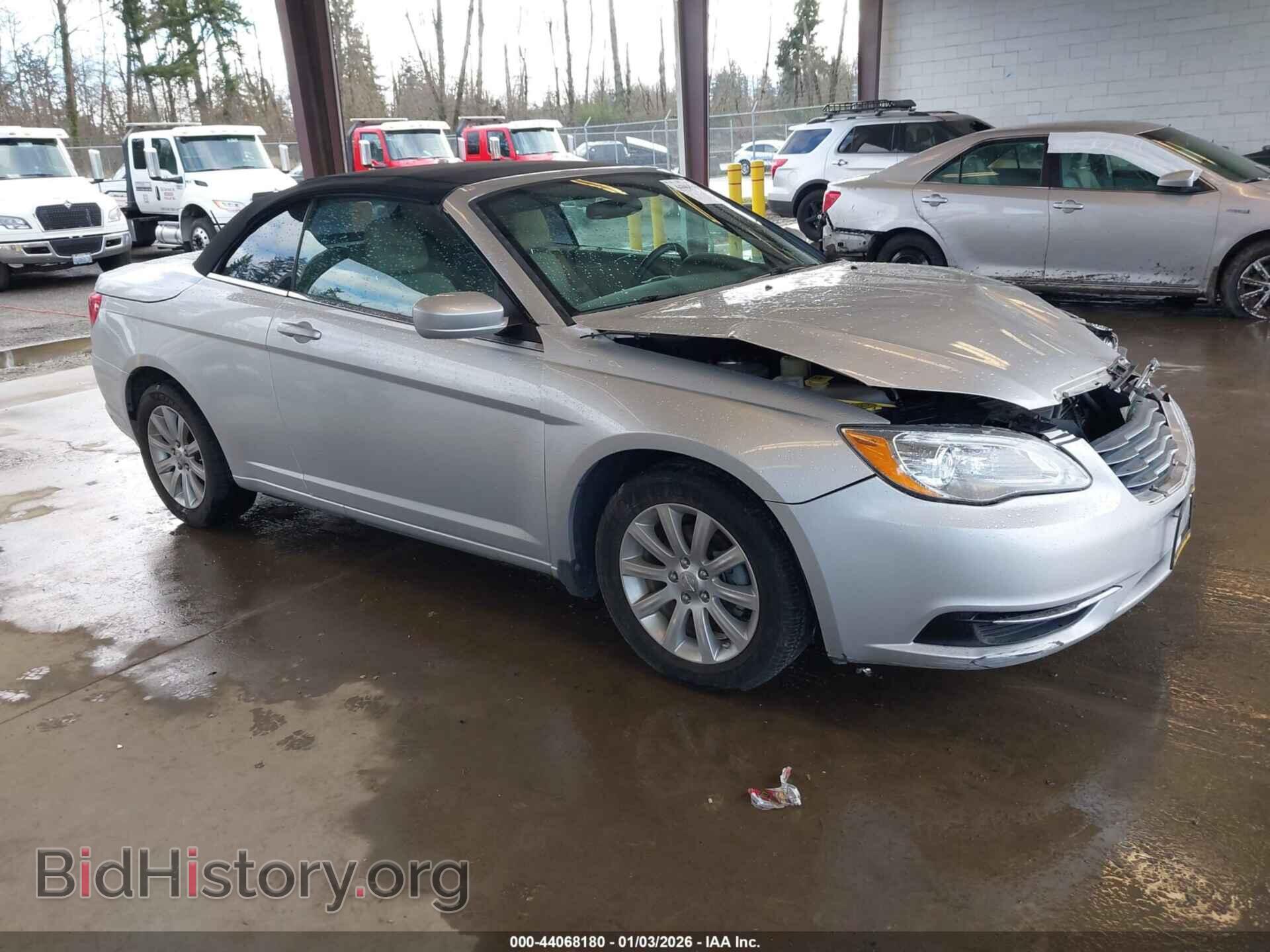 Photo 1C3BCBEB8CN116046 - CHRYSLER 200 2012