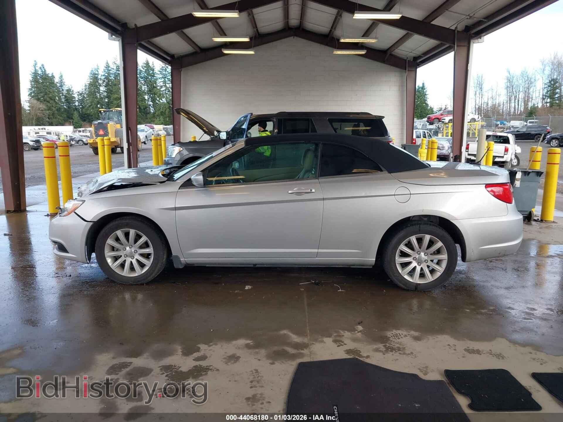 2012 CHRYSLER 200 - VIN: 1C3BCBEB8CN116046 - Фото 15