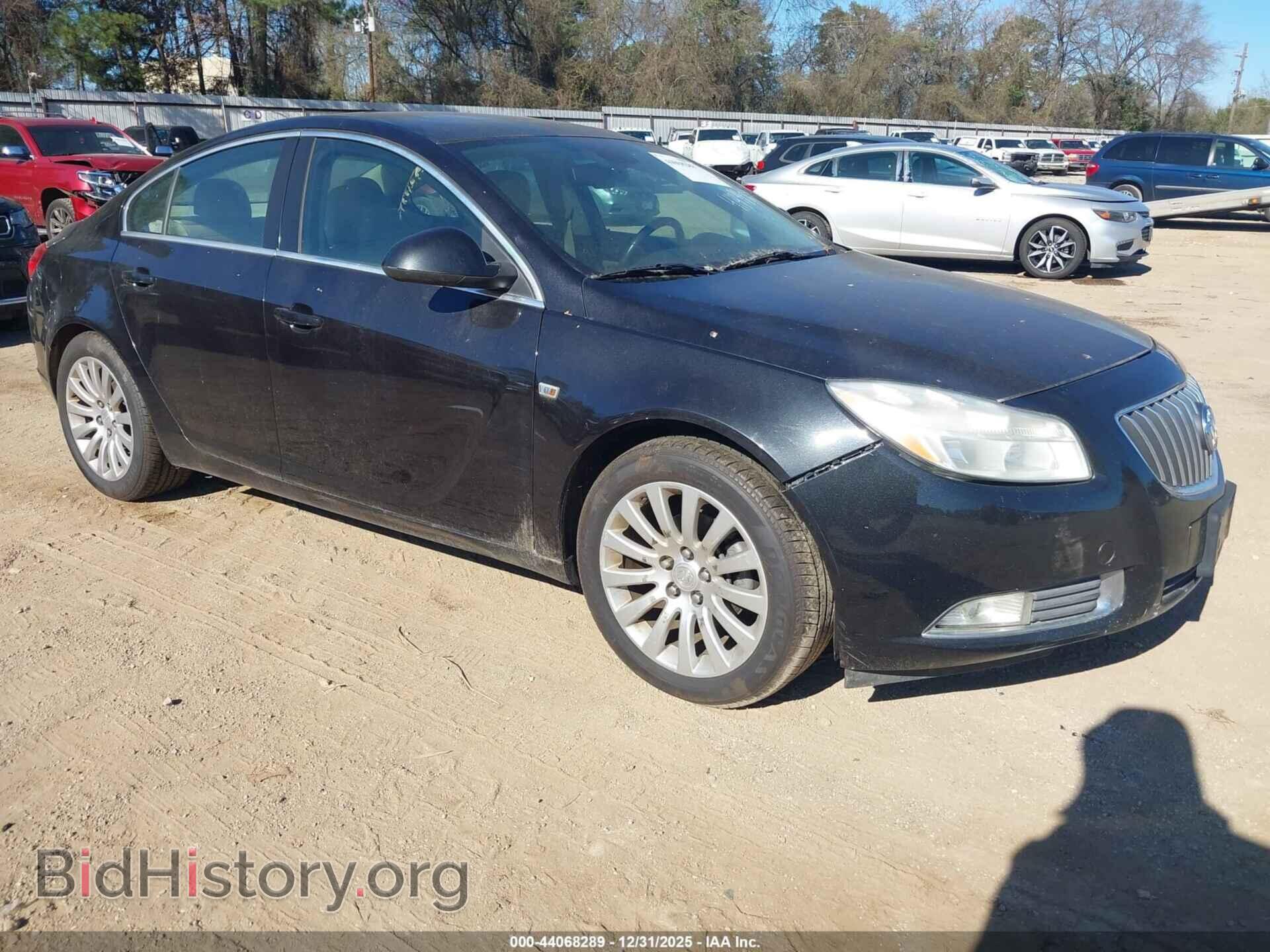 Photo W04GS5EC0B1006364 - BUICK REGAL 2011