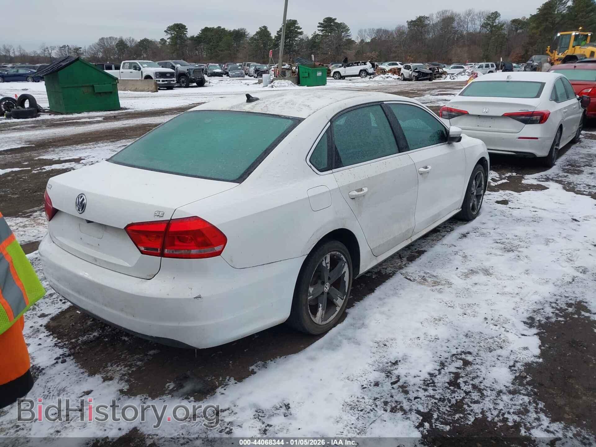 2013 VOLKSWAGEN PASSAT - VIN: 1VWBP7A36DC080492 - Фото 4