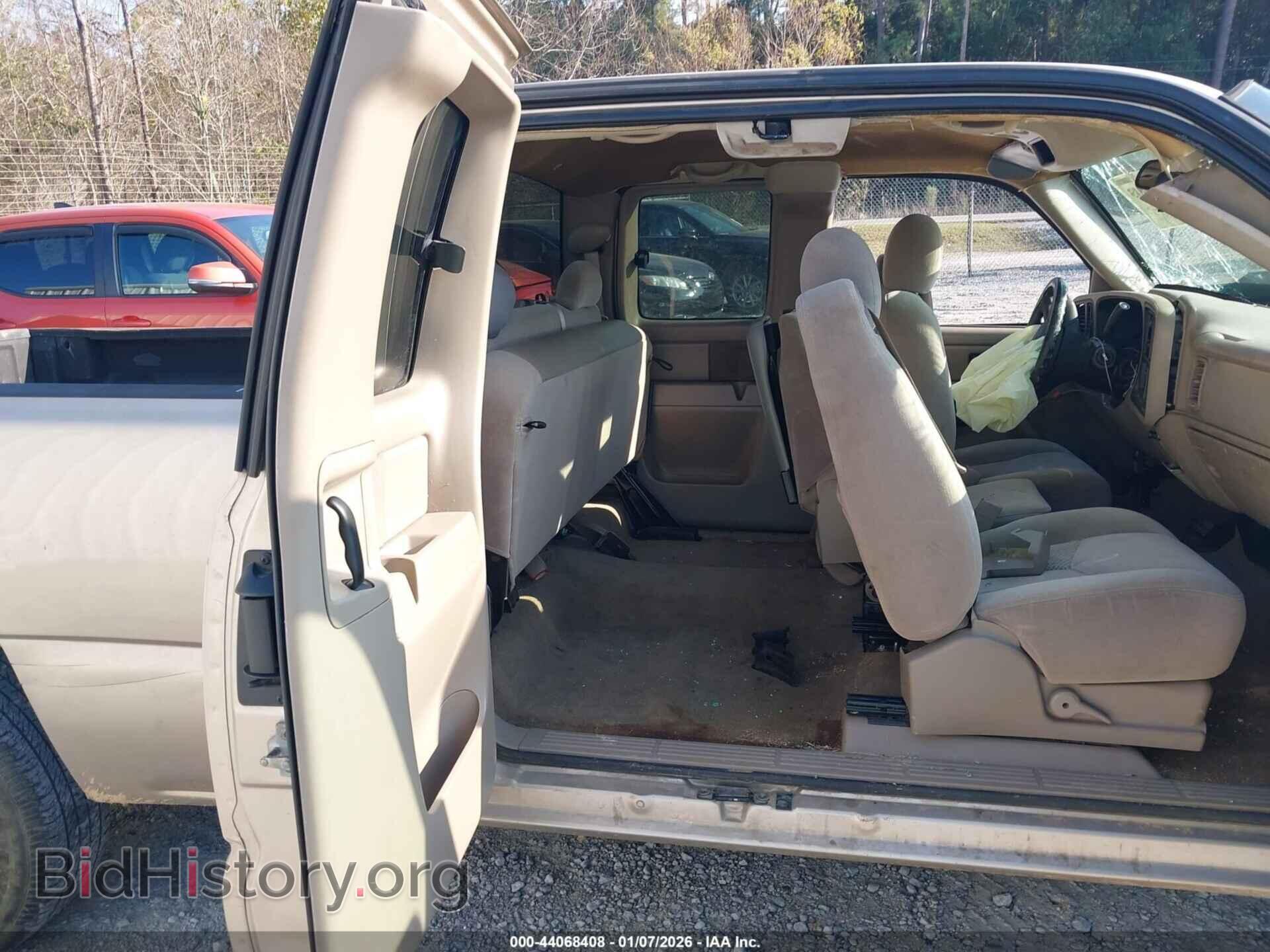 2006 CHEVROLET SILVERADO 1500 - VIN: 2GCEC19V261113818 - Фото 8