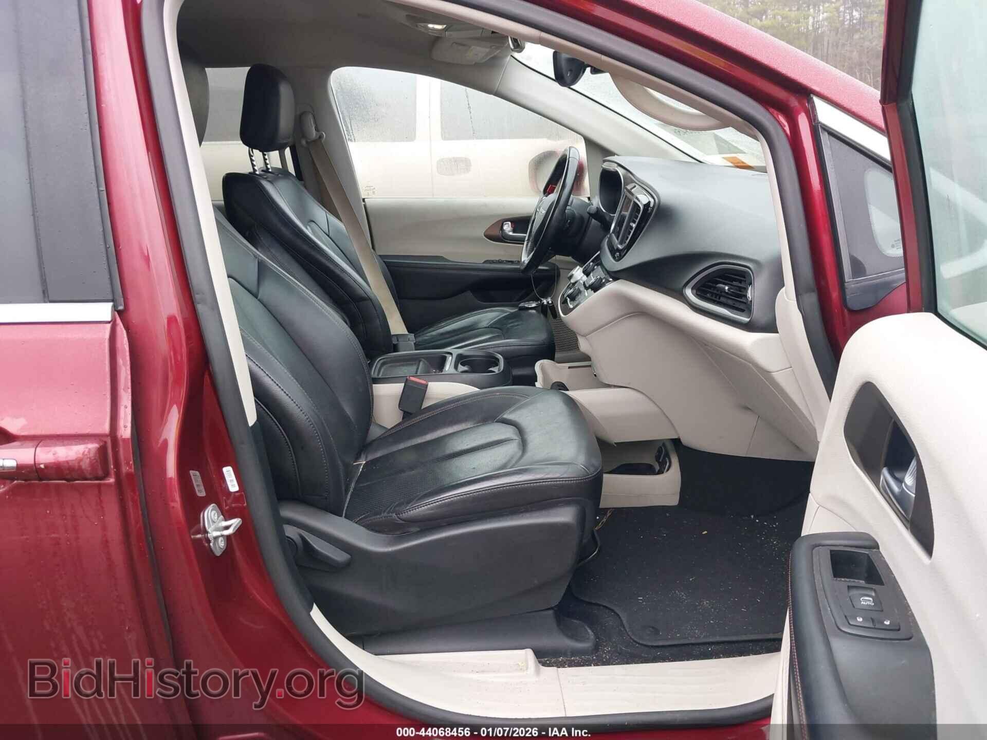 2019 CHRYSLER PACIFICA - VIN: 2C4RC1BG7KR539979 - Фото 5