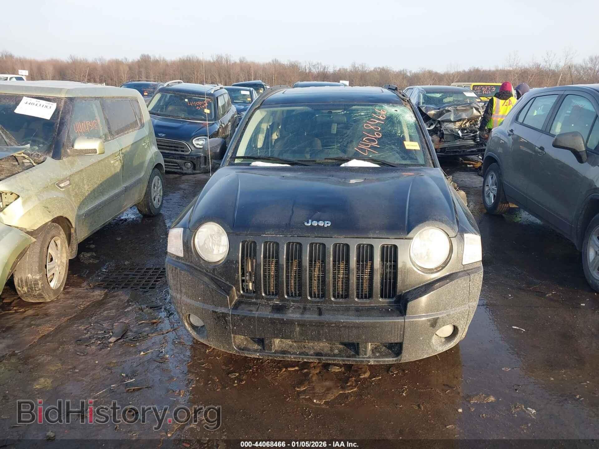 2010 JEEP COMPASS - VIN: 1J4NT4FA1AD600308 - Фото 12
