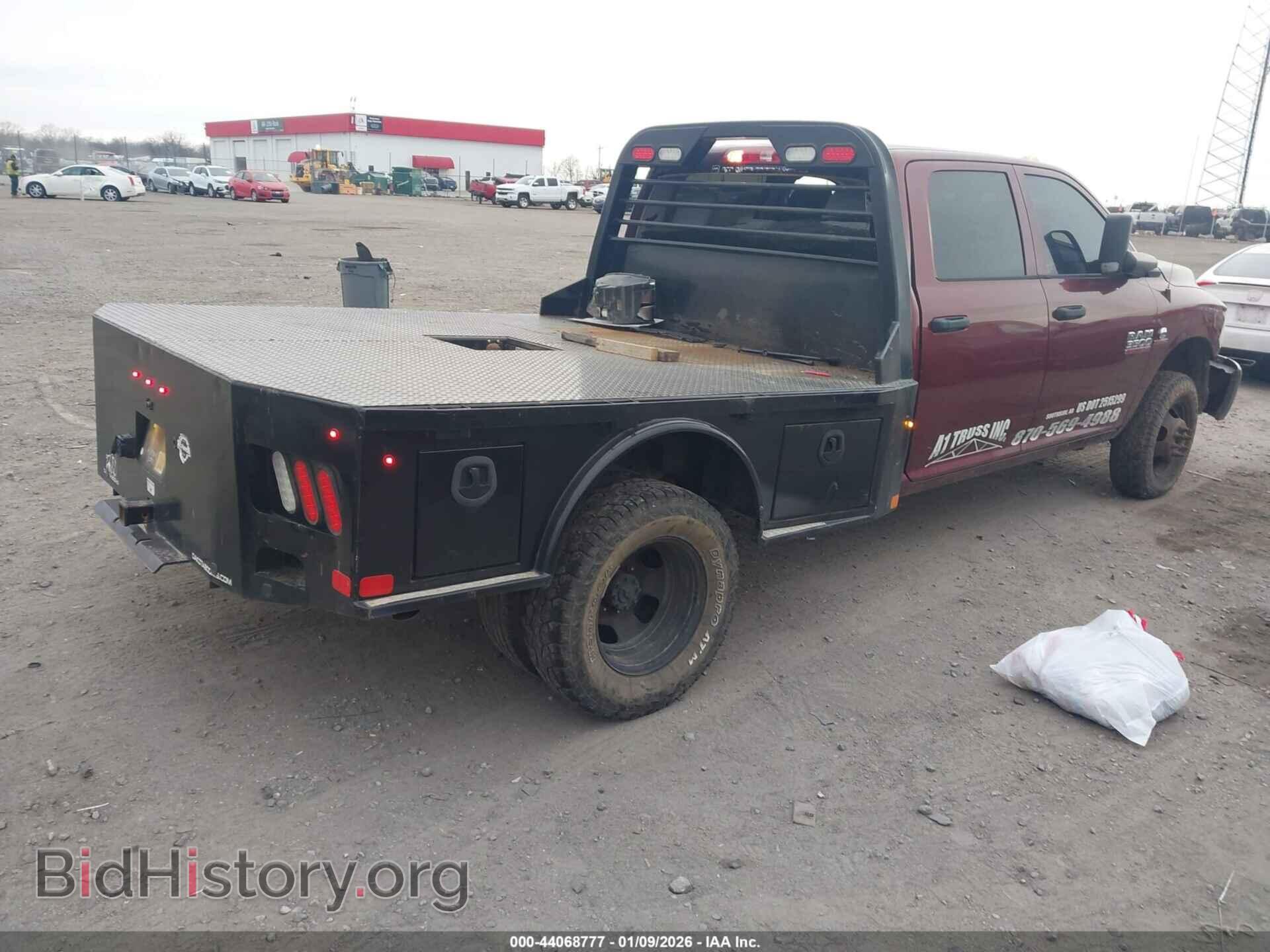 2018 RAM 3500 - VIN: 3C63RRGL9JG221785 - Фото 4