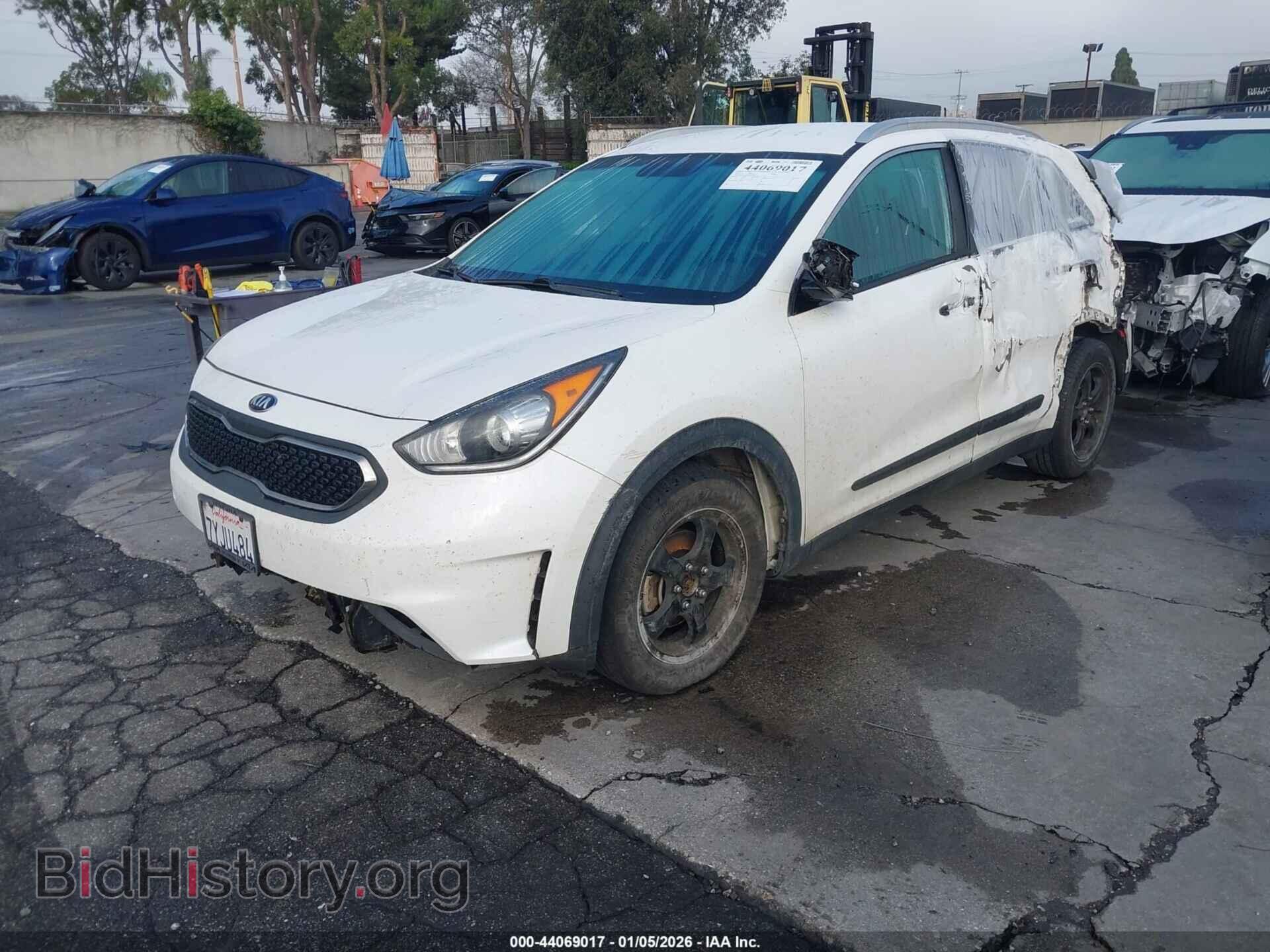 2017 KIA NIRO - VIN: KNDCC3LC3H5051664 - Фото 2