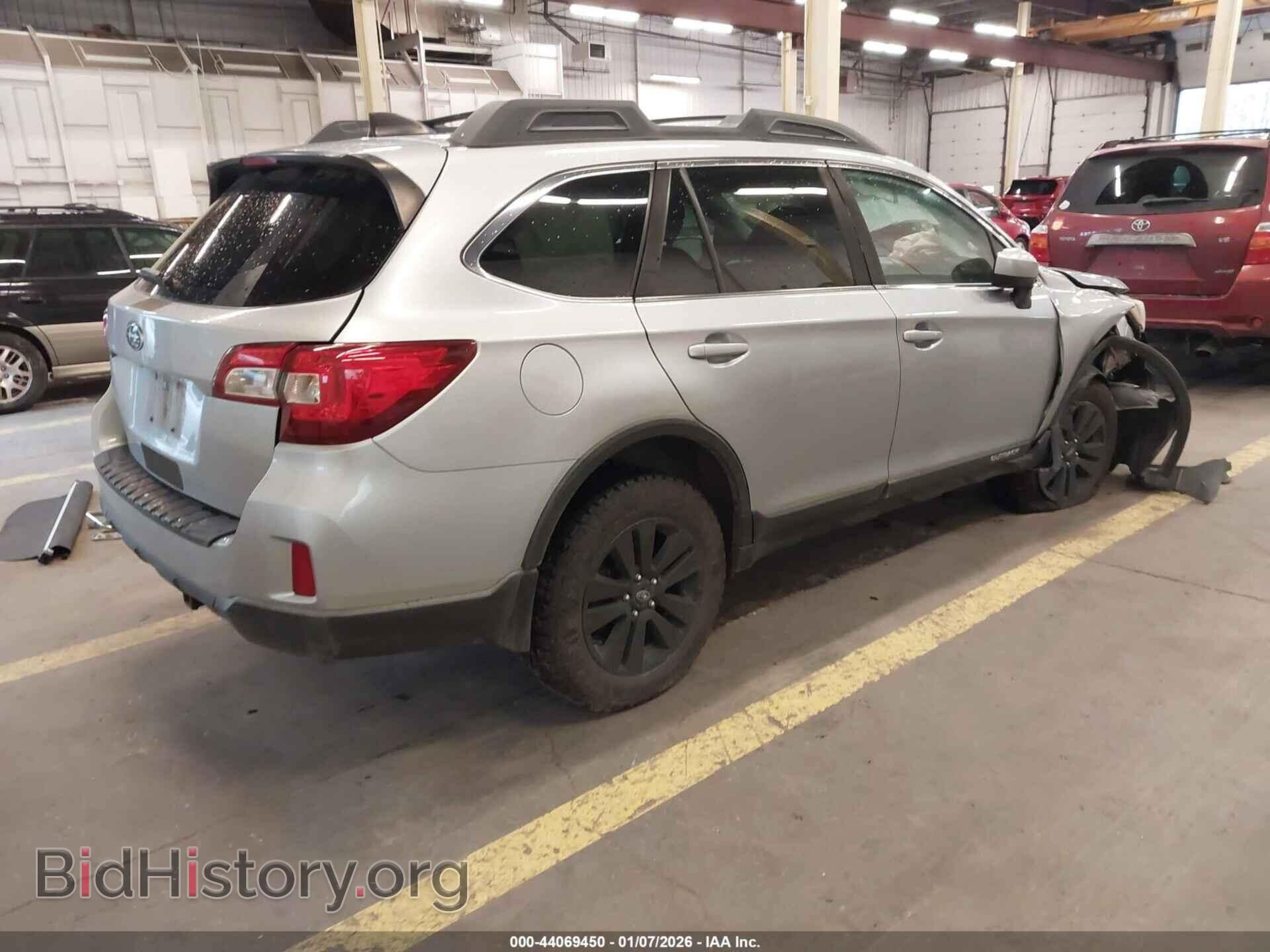 2017 SUBARU OUTBACK - VIN: 4S4BSACC5H3290191 - Фото 4