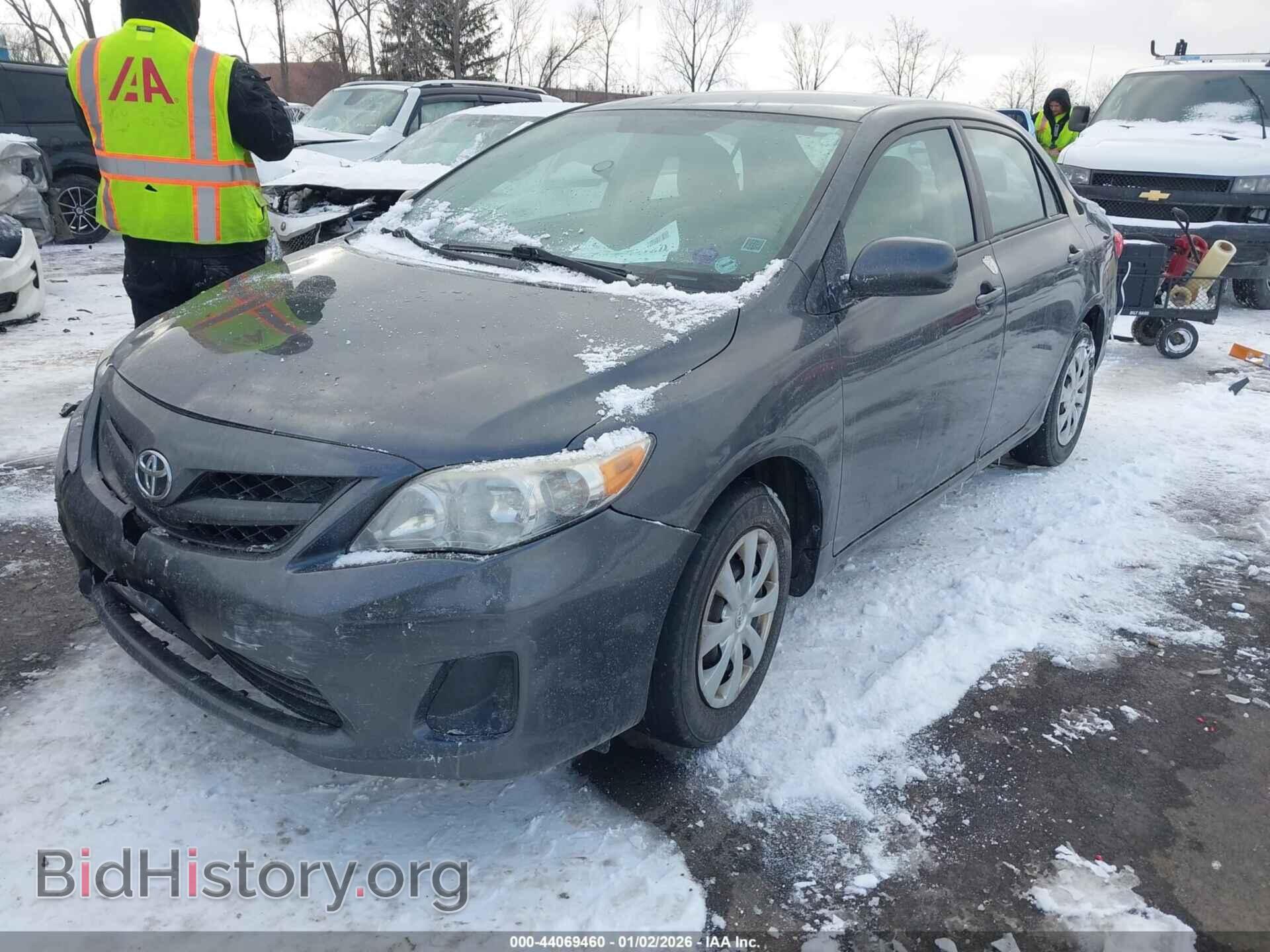 2011 TOYOTA COROLLA - VIN: 2T1BU4EE2BC740859 - Фото 2