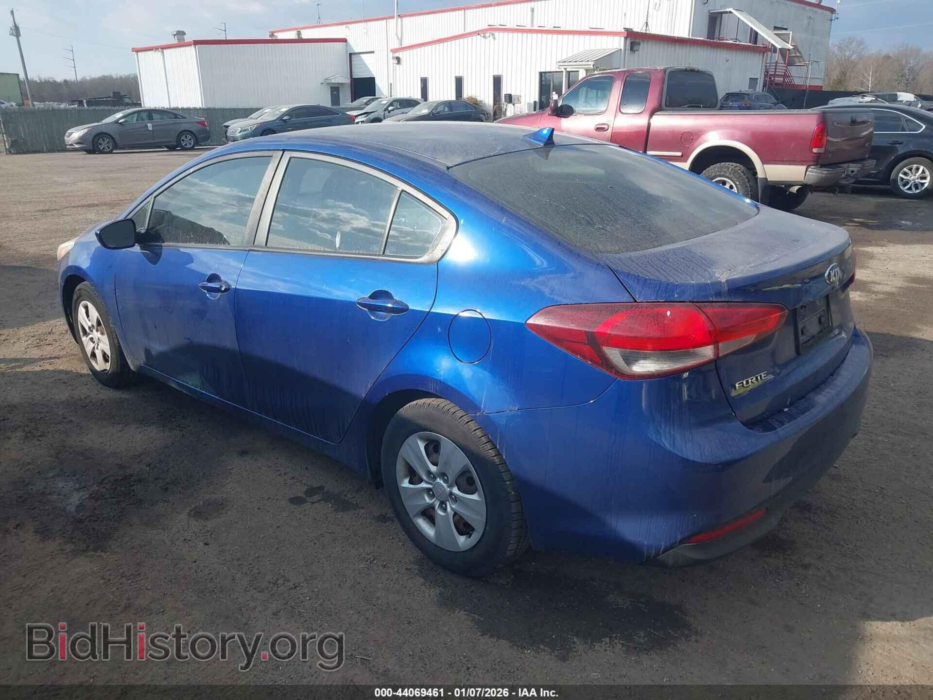 2017 KIA FORTE - VIN: 3KPFK4A72HE084090 - Фото 3