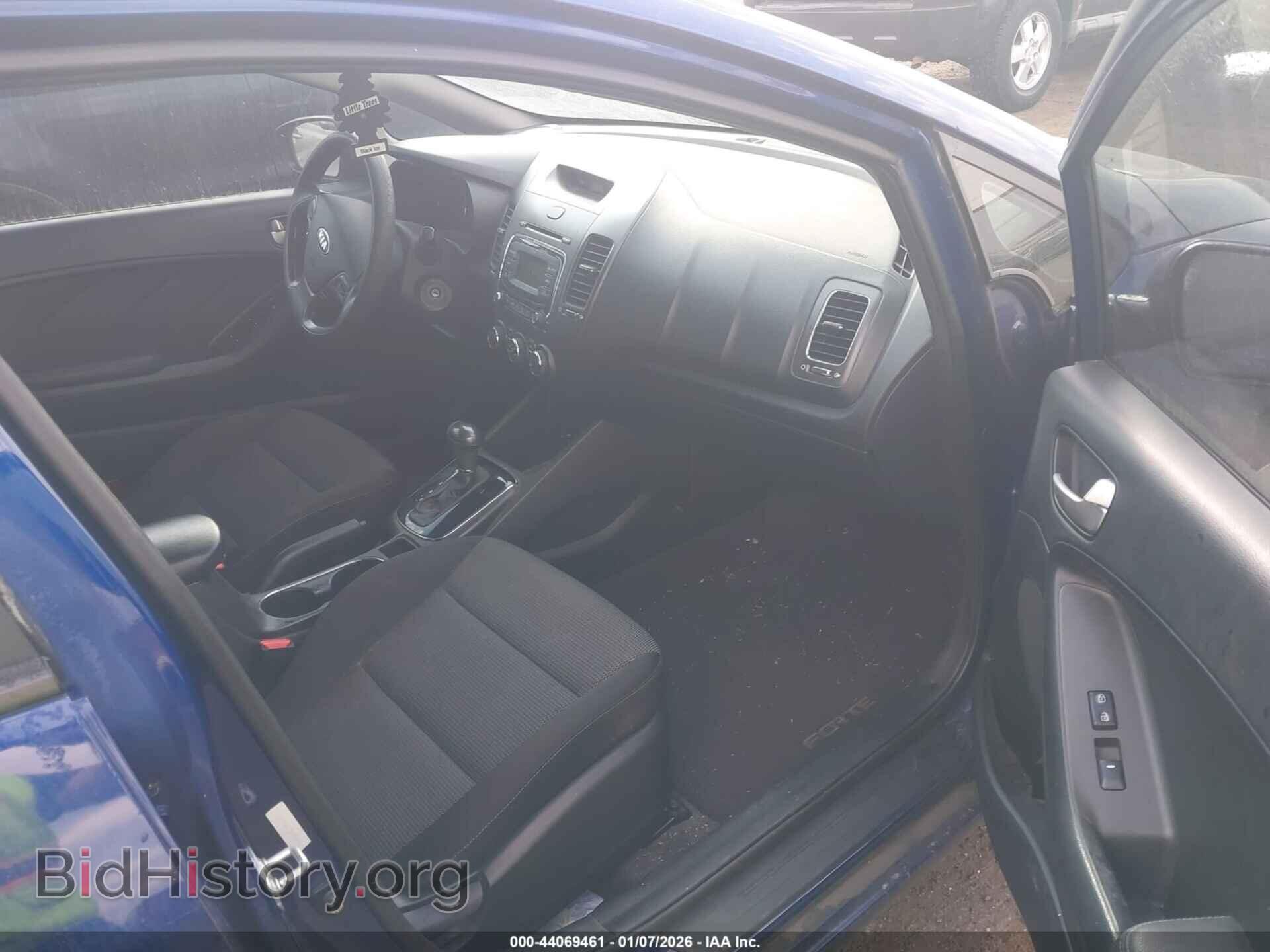 2017 KIA FORTE - VIN: 3KPFK4A72HE084090 - Фото 5